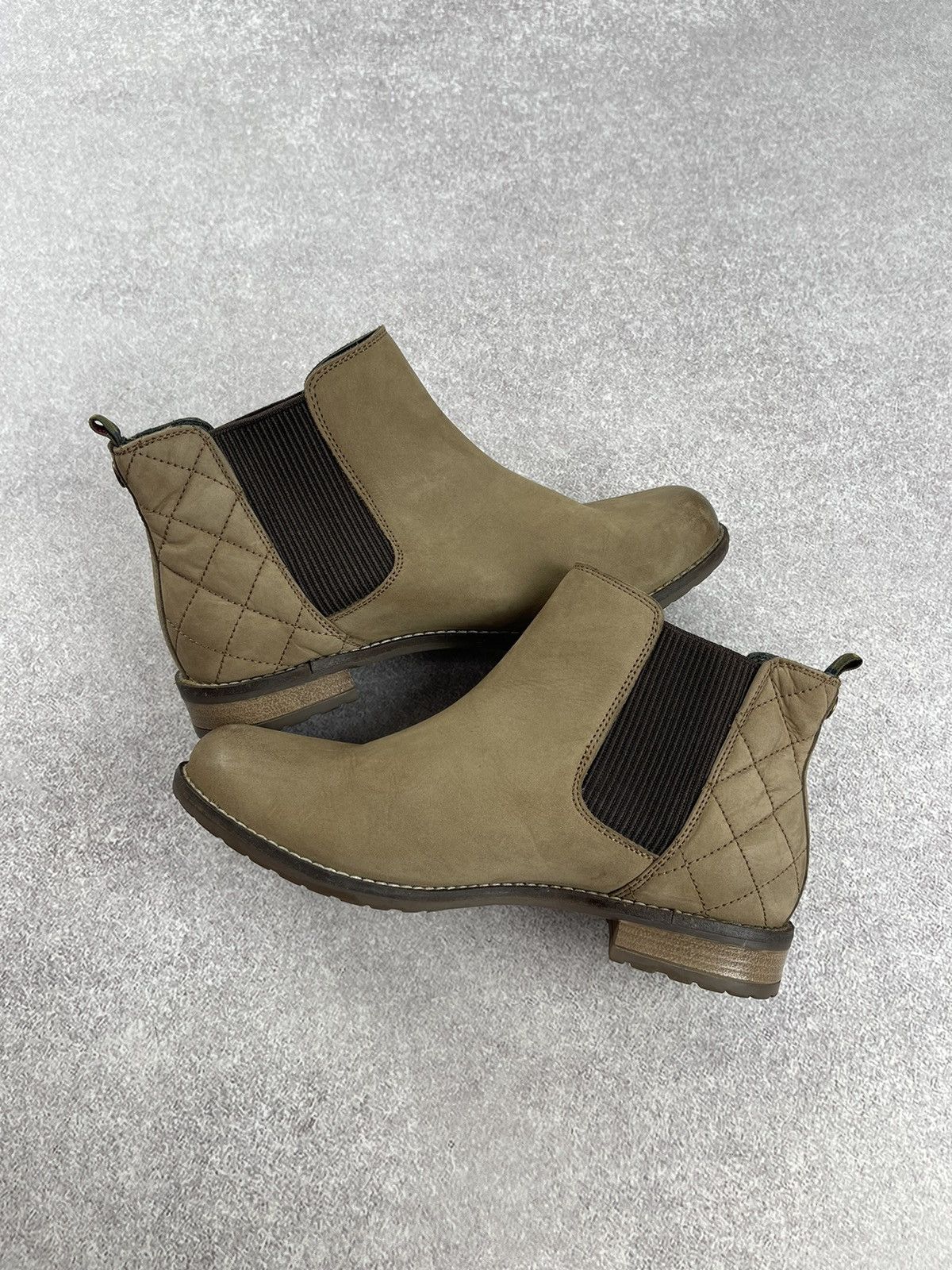 Barbour Barbour Abigail Quilt Chelsea Mid Ankle Leather Boots Size US 6.5 / IT 36.5 - 9 Thumbnail