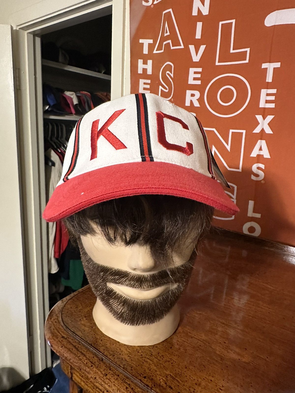 MLB × Vintage Vintage MLB Kansas City Monarchs “red & white” 1942 hat Size ONE SIZE - 1 Thumbnail