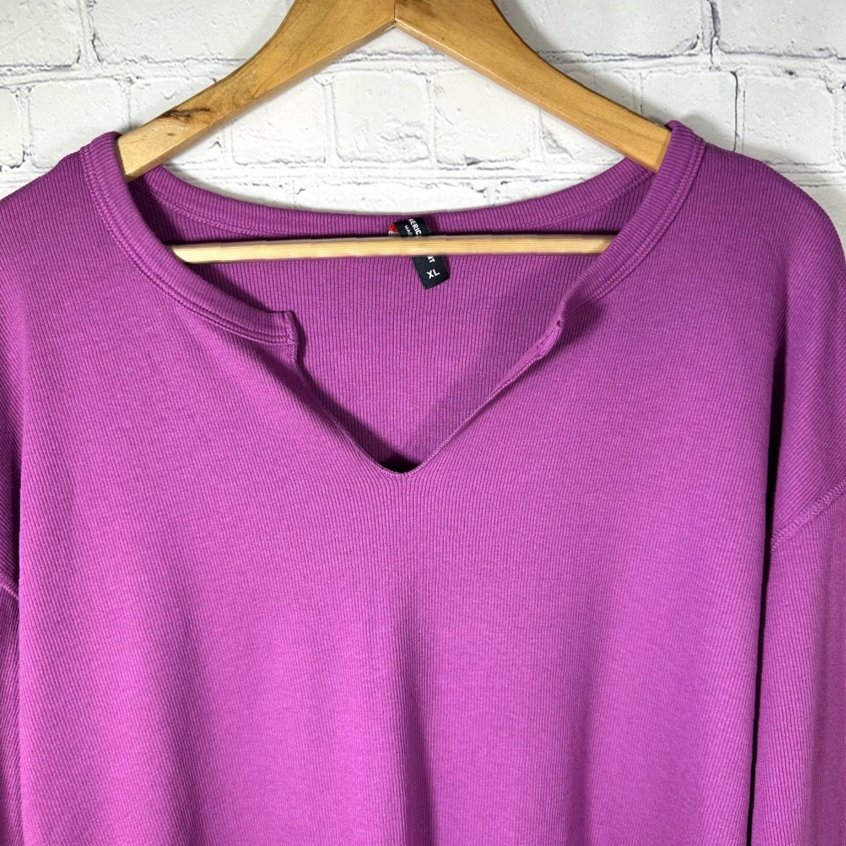 Vintage VINTAGE: No - (Original title has no vintage flag) American Giant Purple Ribbed Notched V-Neck Long Sleeve Top XL Made in USA Size XL / US 12-14 / IT 48-50 - 2 Thumbnail