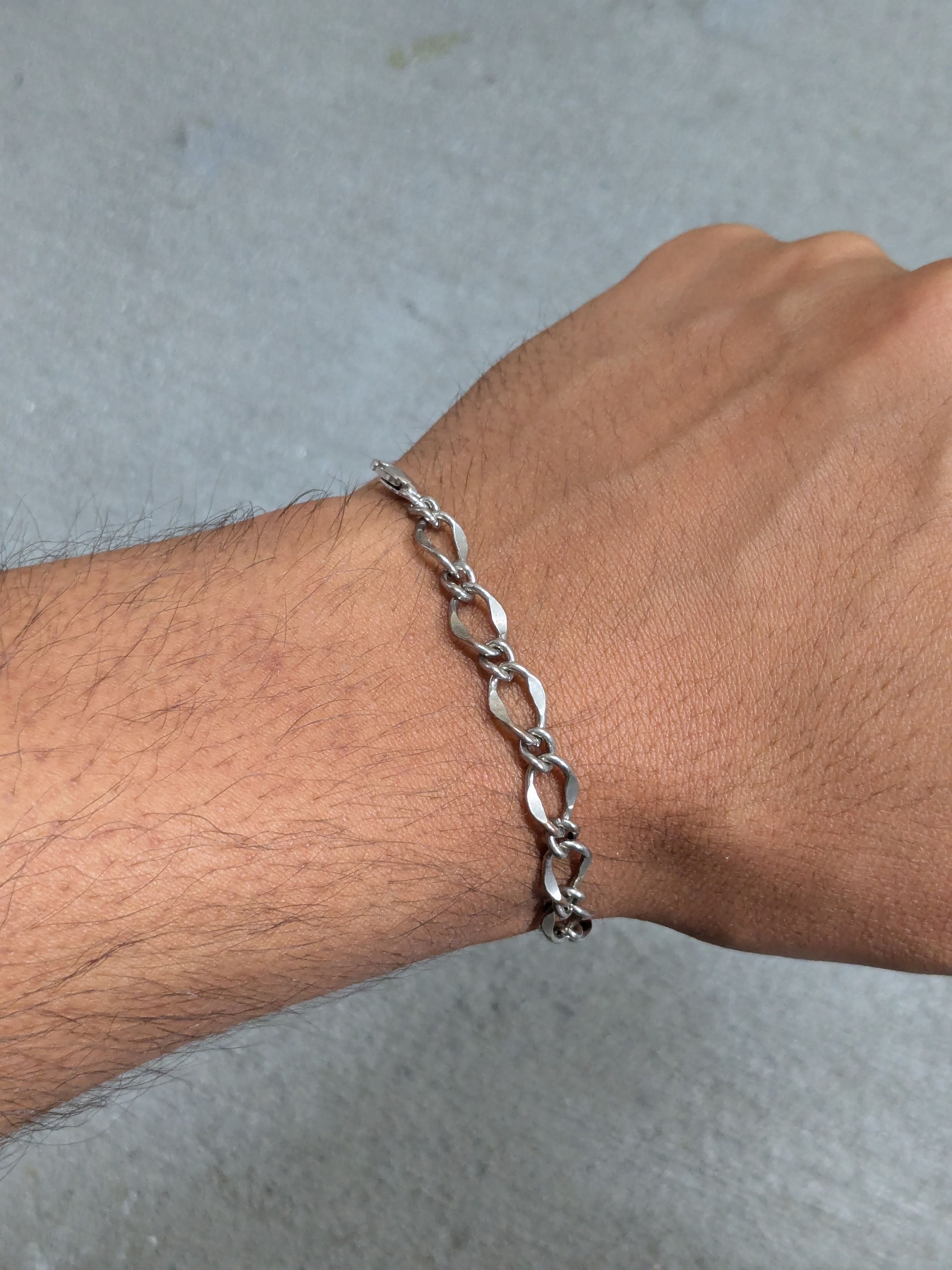 Jewelry × Vintage Vintage Bracelet Oval 6.5" Chain Link Avant Garde Size ONE SIZE - 8 Thumbnail