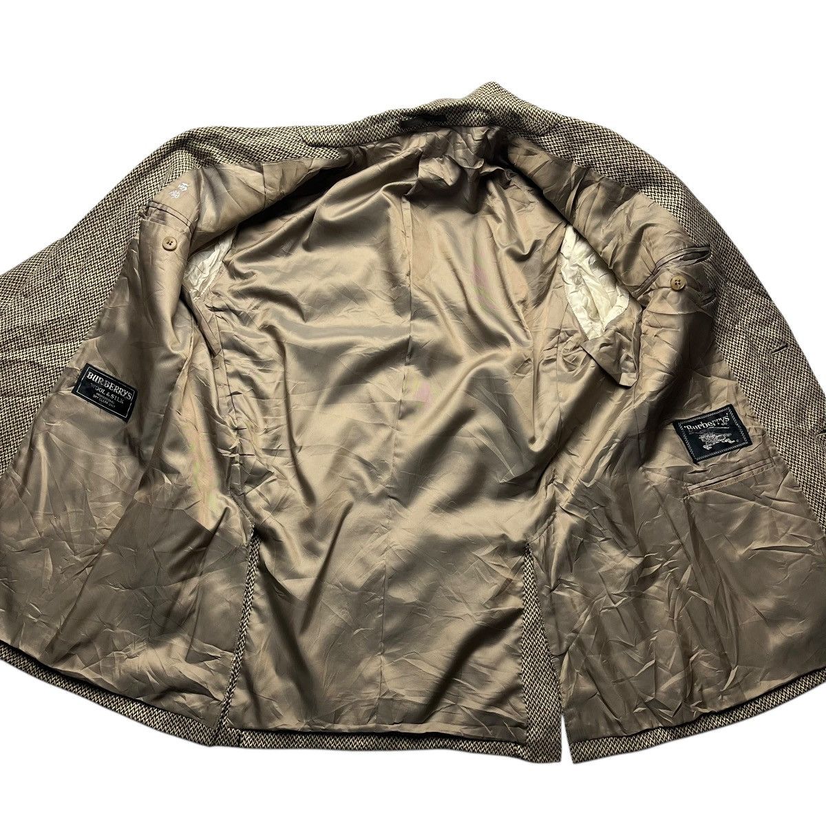 Burberry VINTAGE BURBERRYS WOOL & SILK Size US M / EU 48-50 / 2 - 4 Thumbnail