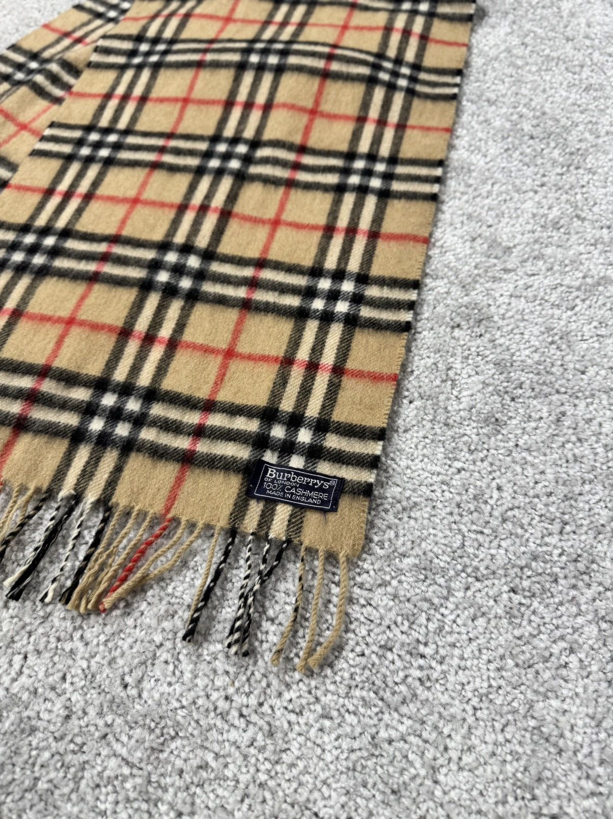 Burberry Vintage Burberry's London Cashmere Scarf Nova Check Stripes Size ONE SIZE - 3 Thumbnail