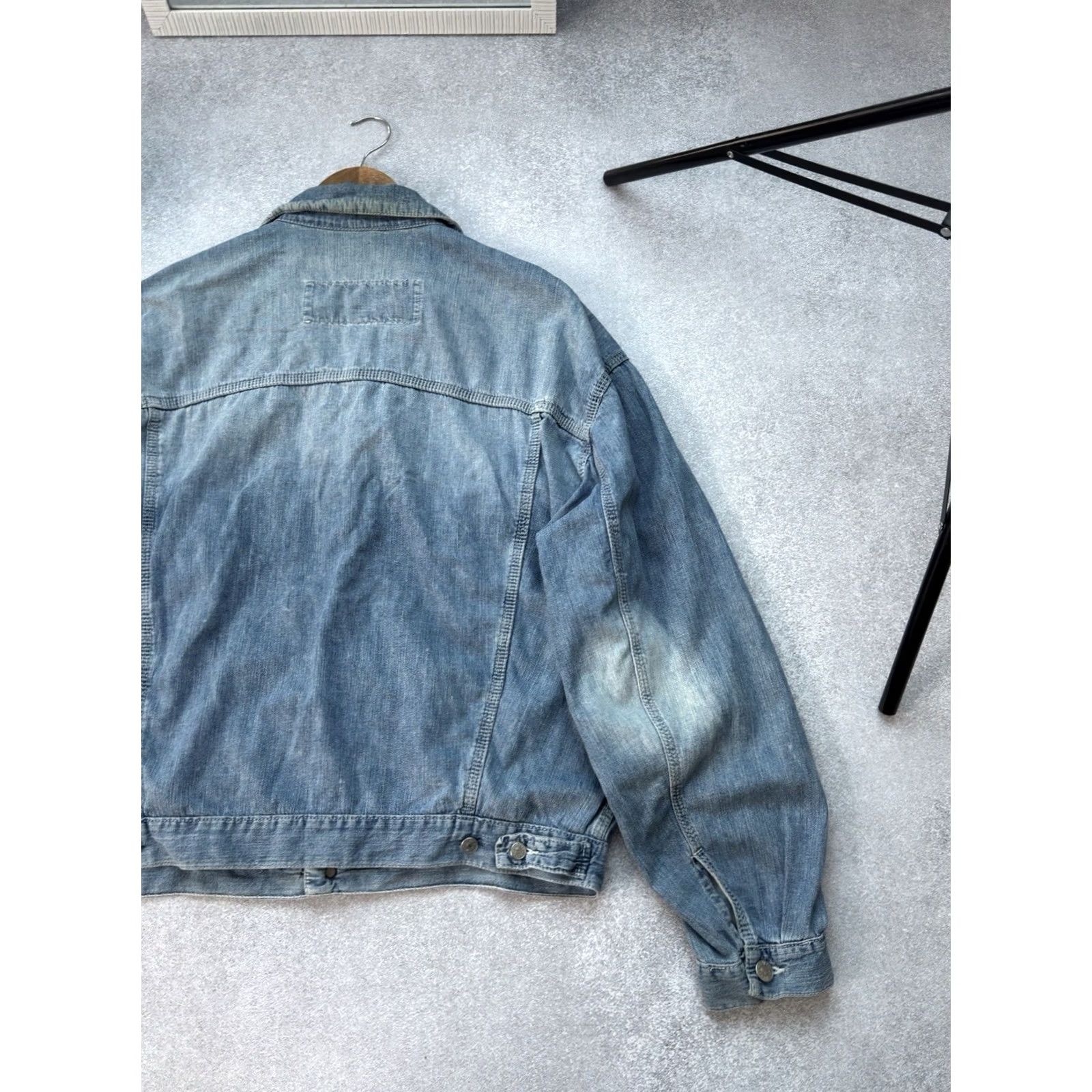 Diesel VINTAGE Diesel Jacket Shirt 90s Logo Embroidered Button Up Light Cotton Denim Men L Blue Casual Military Workwear) Size US 33 - 6 Thumbnail