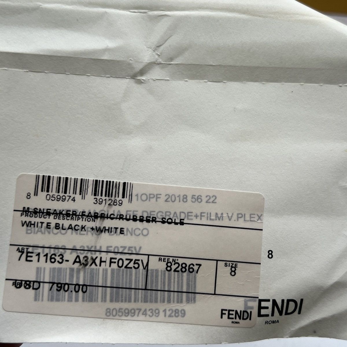 Fendi Fendi sneakers white and black Size US 9 / EU 42 - 9 Thumbnail