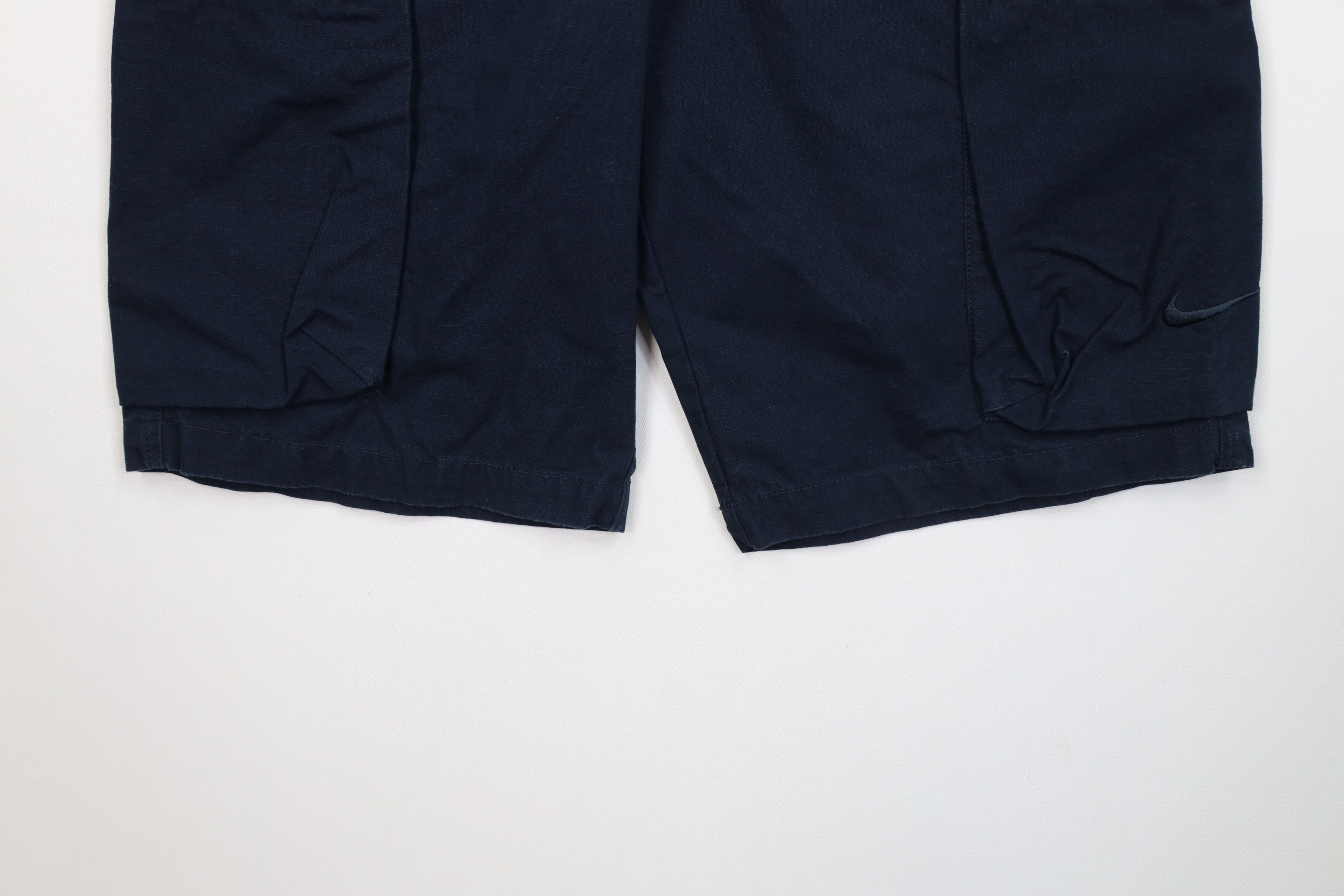 Nike Vintage Nike Scott Mini Swoosh Ripstop Cargo Shorts Blue Size US 30 / EU 46 - 4 Thumbnail