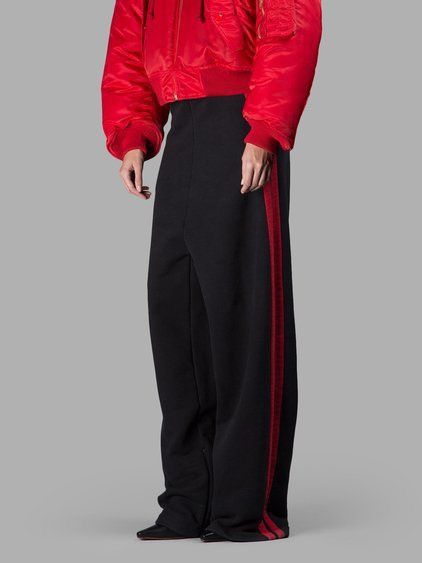 Vetements AW17 Vetements Side Stripe Wide Zip Sweatpants Red Size US 29 - 2 Thumbnail