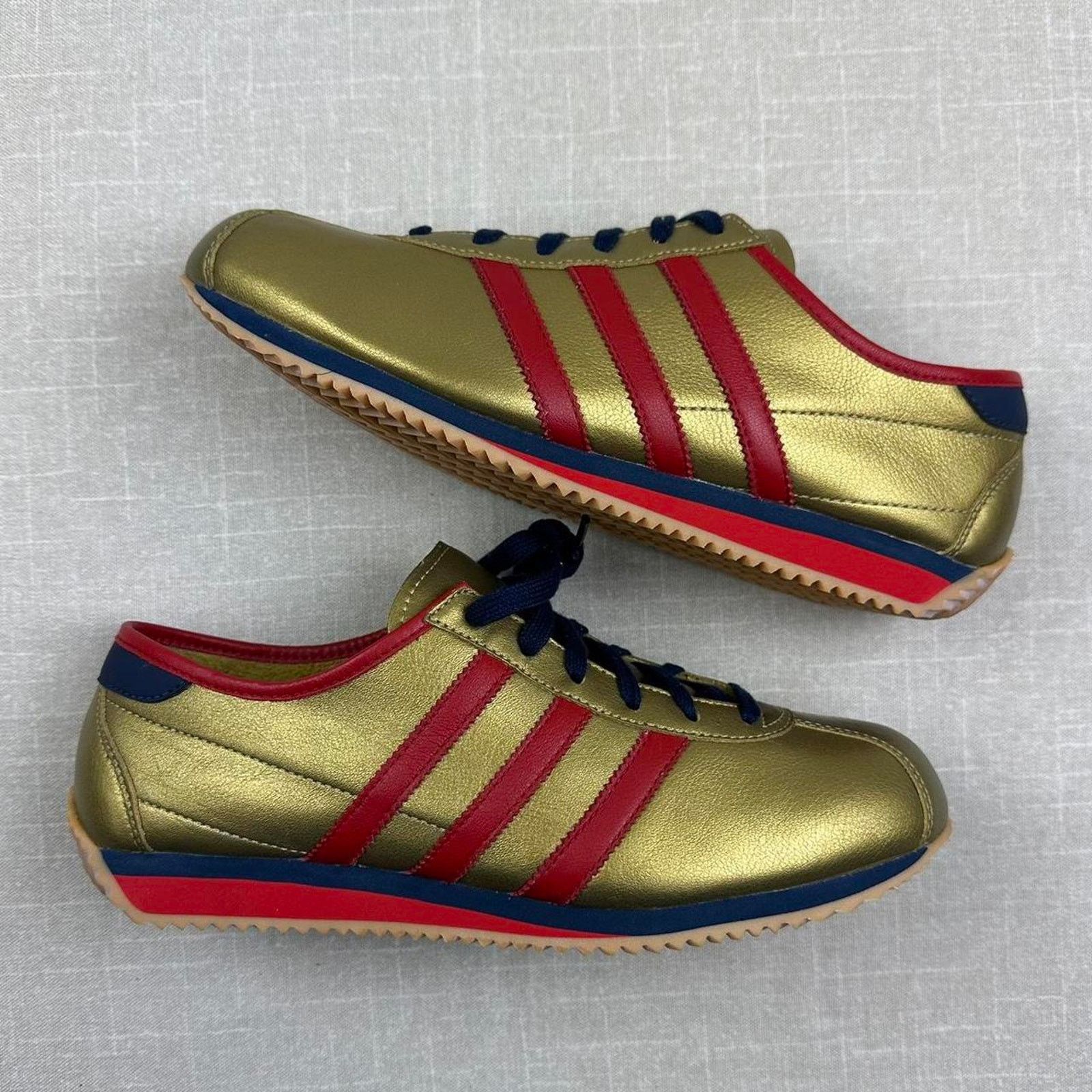 Adidas 2006 Adidas Country 73 "Gold" Men 8 Size US 8 / EU 41 - 2 Thumbnail