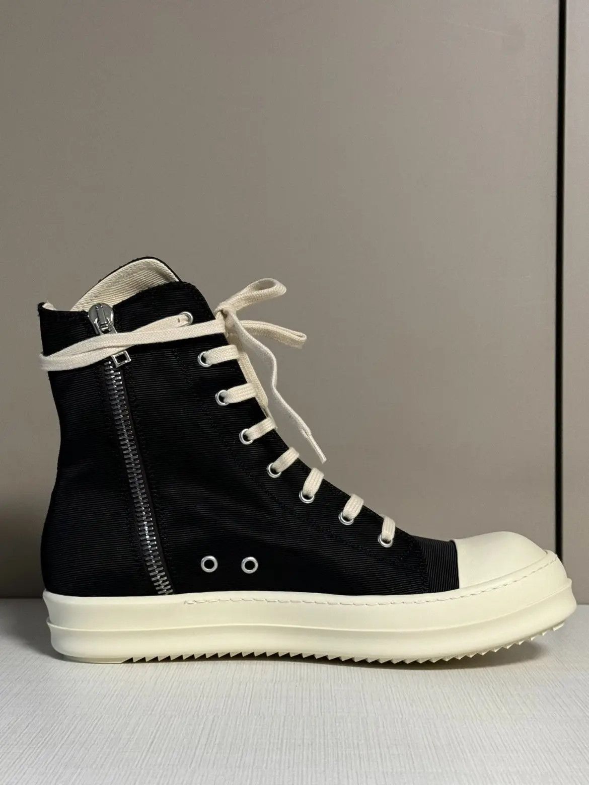 Rick Owens Sz 43.5 Rick Owens Drkshdw Cargo Sneaker Size US 10.5 / EU 43-44 - 3 Thumbnail