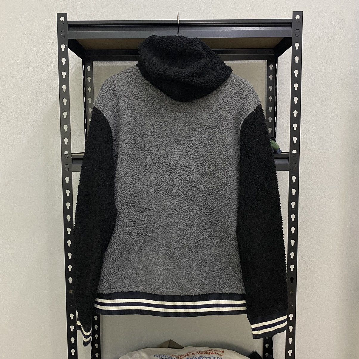 Designer × Guess × Vintage Guess Hoodie Sweatshirt Fleece Full Zip Size XL❗️ Size US XL / EU 56 / 4 - 10 Thumbnail