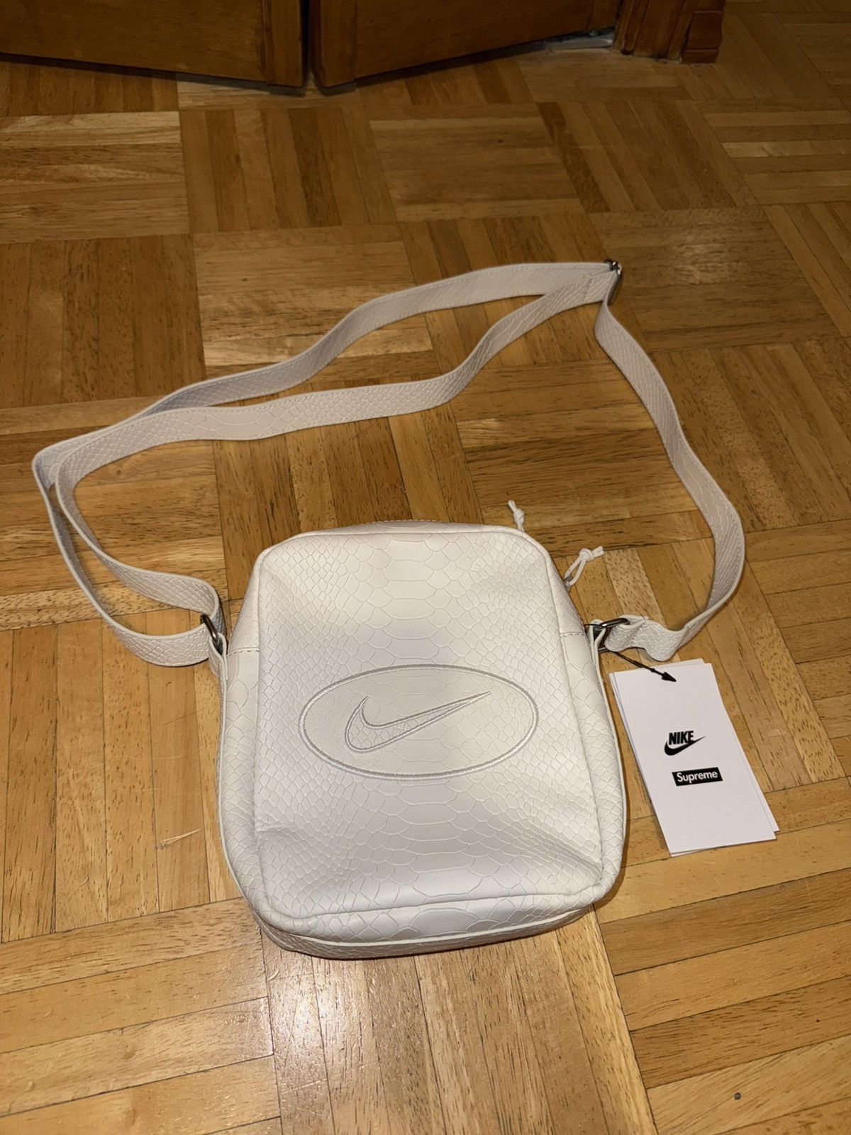 Nike Supreme Shoulder Bag | Grailed