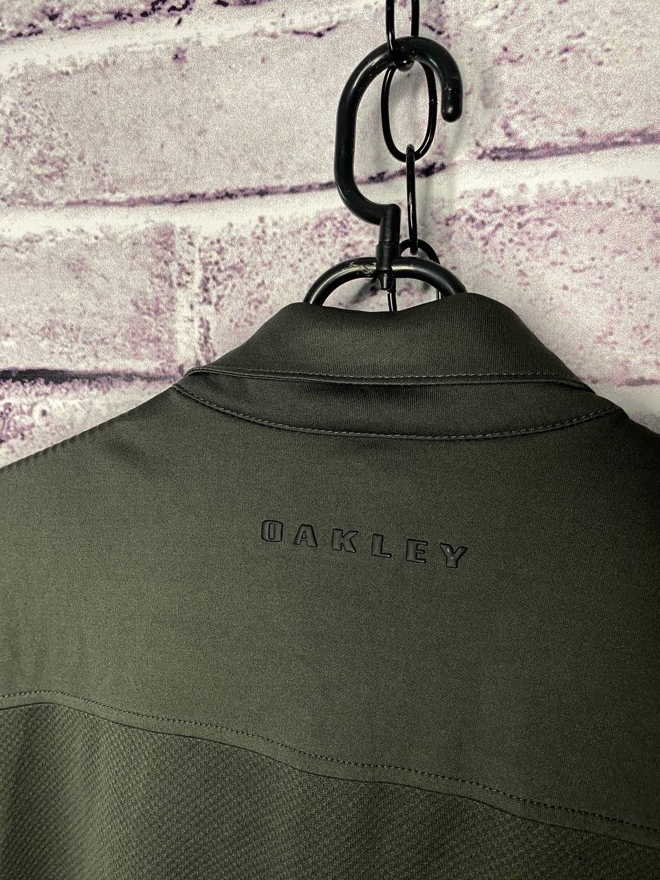 Oakley MENS Vintage Polos Oakley Outdoor life size XL Size US XL / EU 56 / 4 - 2 Thumbnail