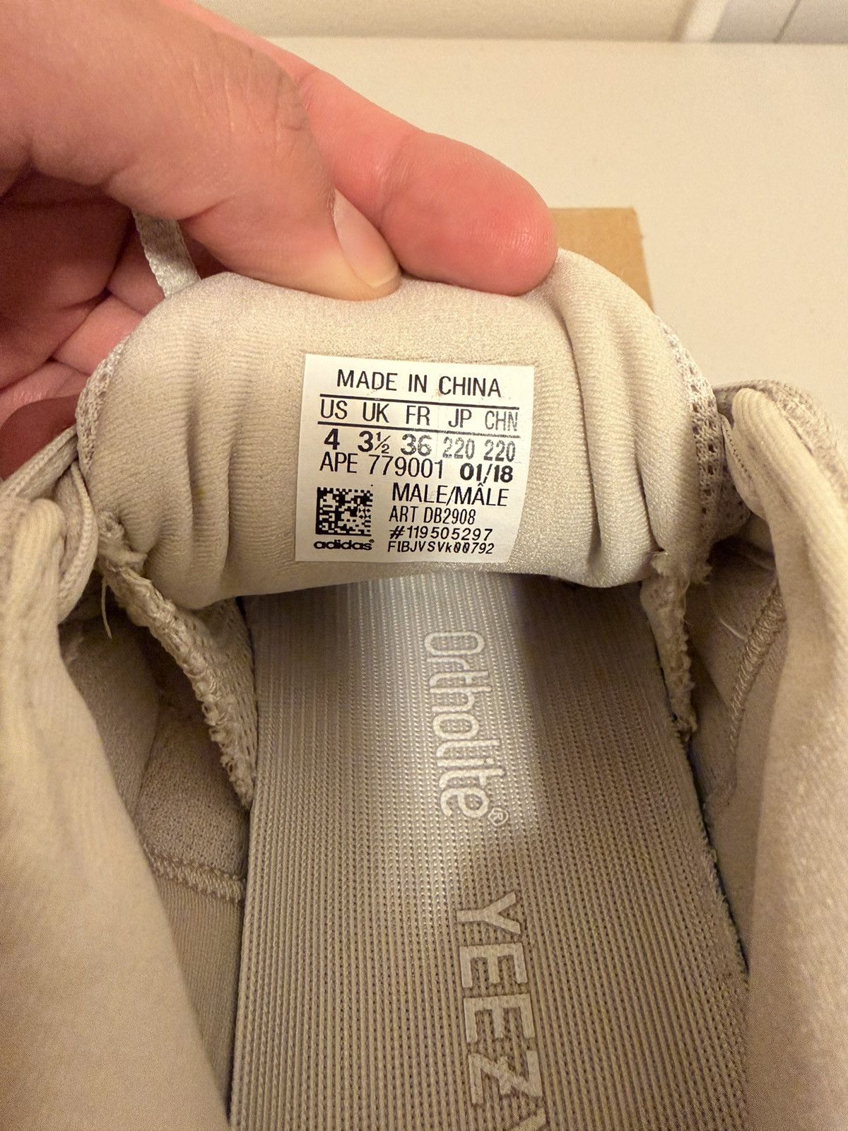 Yeezy Yeezy Boost 500 Blush Size 4 Men / 5.5 Women Size US 5.5 / IT 35.5 - 6 Thumbnail