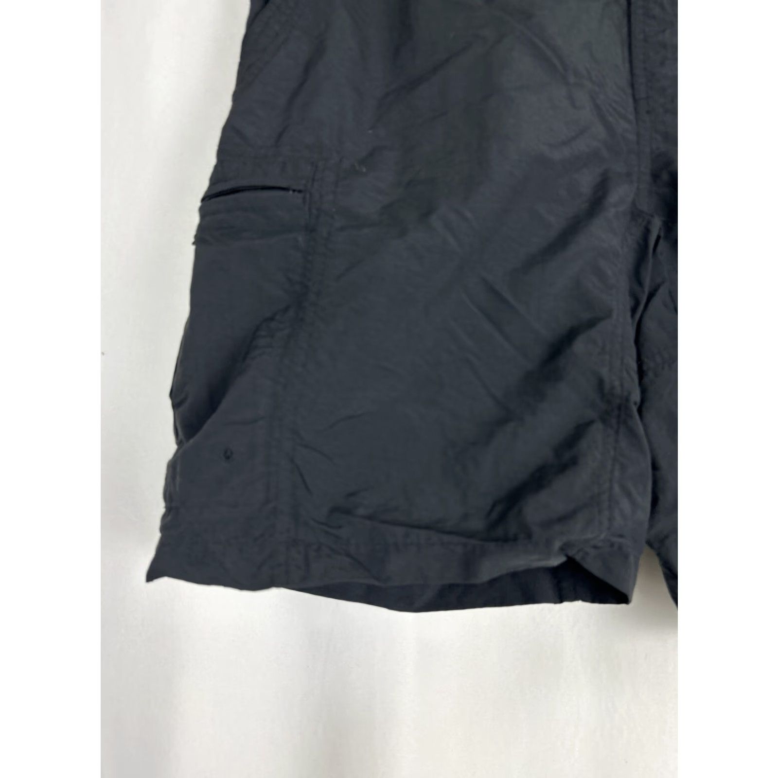 Vintage Columbia Mens Cargo Shorts Black 38x8 Nylon Blend Missing Drawstring Hiking Outdoor Mens Regular Cargo Short Black 38 Navy? Size US 38 / EU 54 - 2 Thumbnail