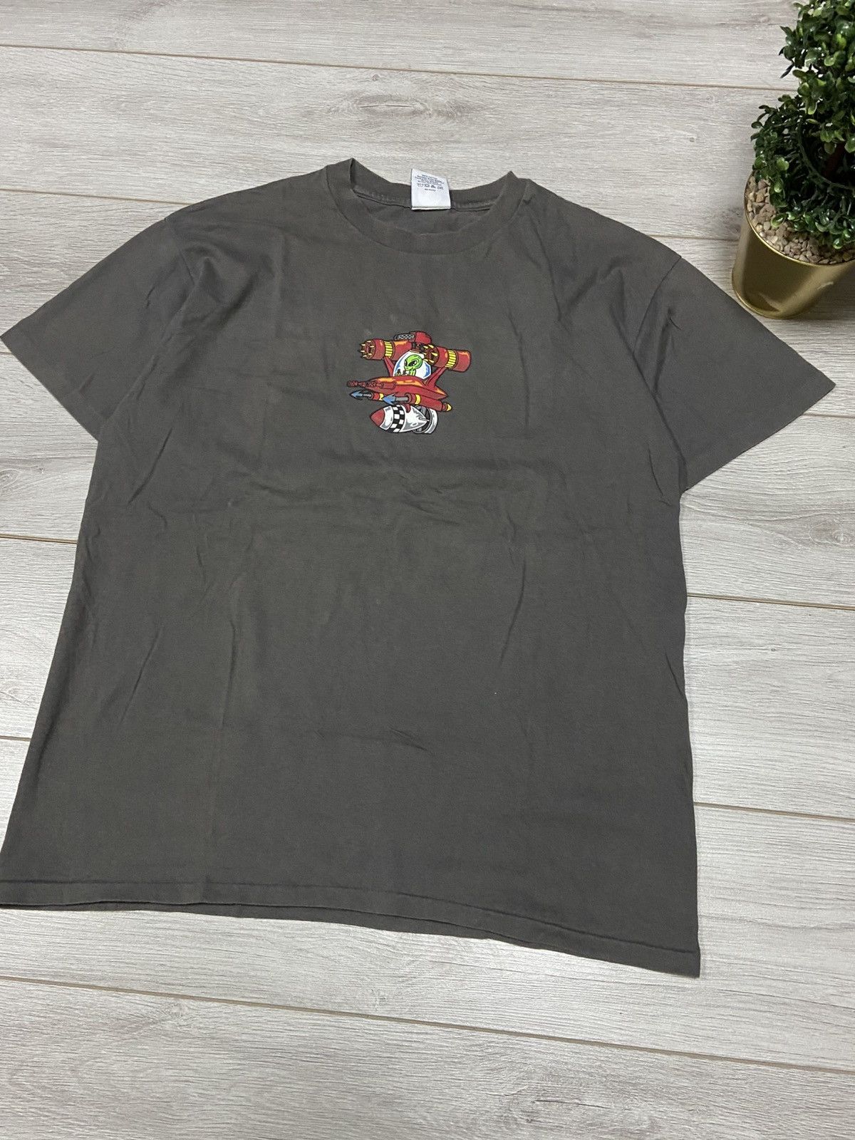 Vintage Alien Nation UFO bomb tee fun humor USA tee t-shirt Size US XL / EU 56 / 4 - 4 Thumbnail