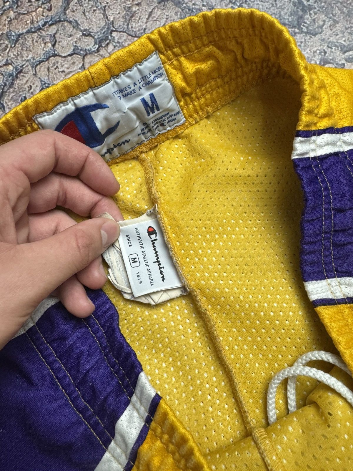 Champion LA Lakers Champion shorts M Size US 32 / EU 48 - 13 Thumbnail