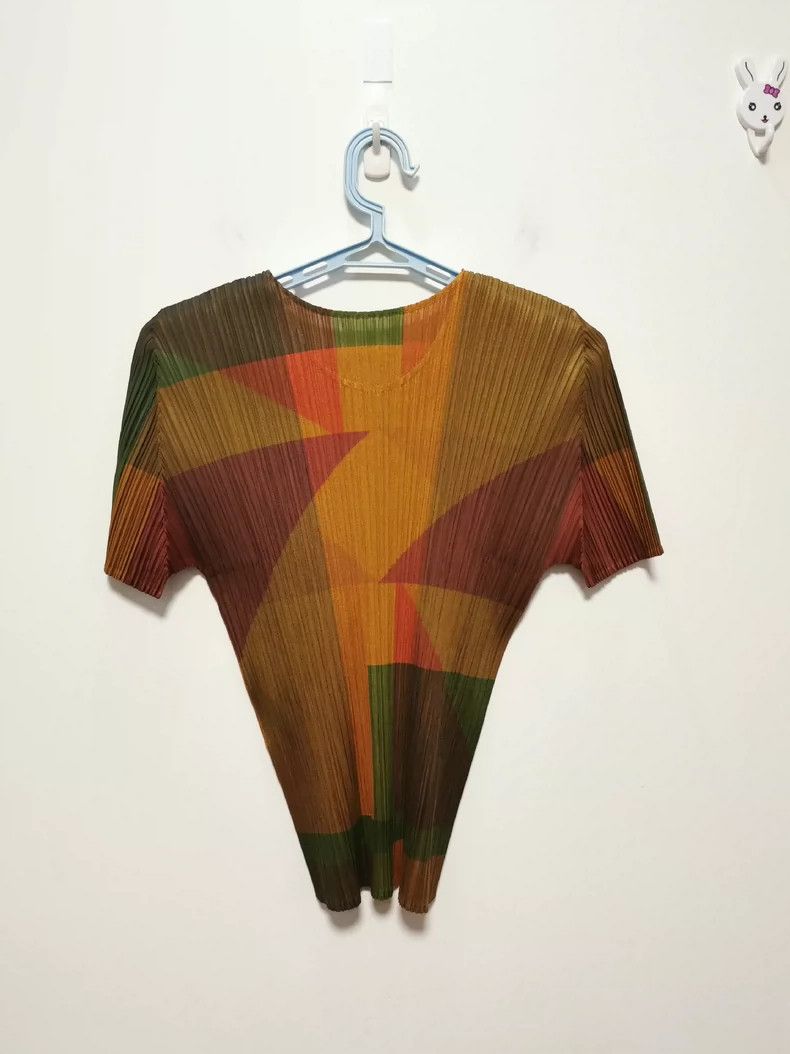 Issey Miyake Issey Miyake size:4 Yellow-brown color-blocked short-sleev Size XS / US 0-2 / IT 36-38 - 2 Thumbnail