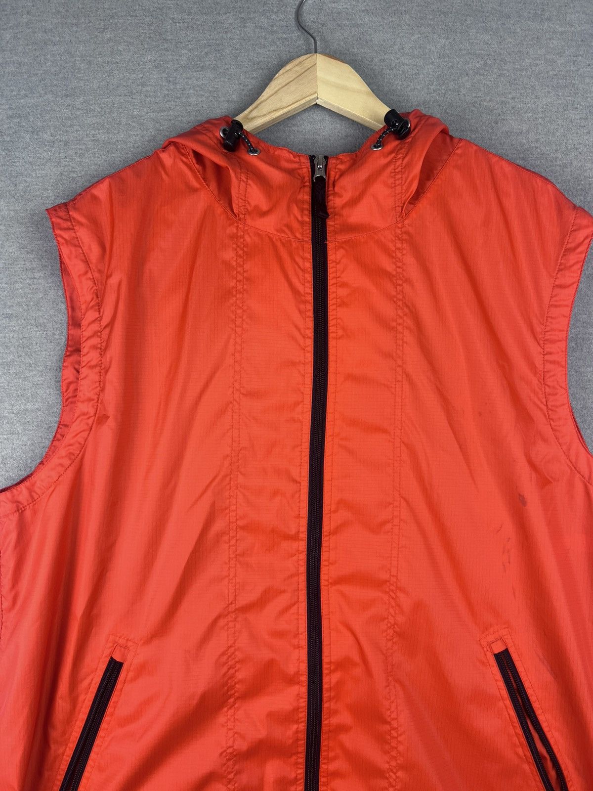 Gap Vintage Gap Nylon Vest Hooded Full Zip Orange XL Streetwear Size US XL / EU 56 / 4 - 1 Thumbnail
