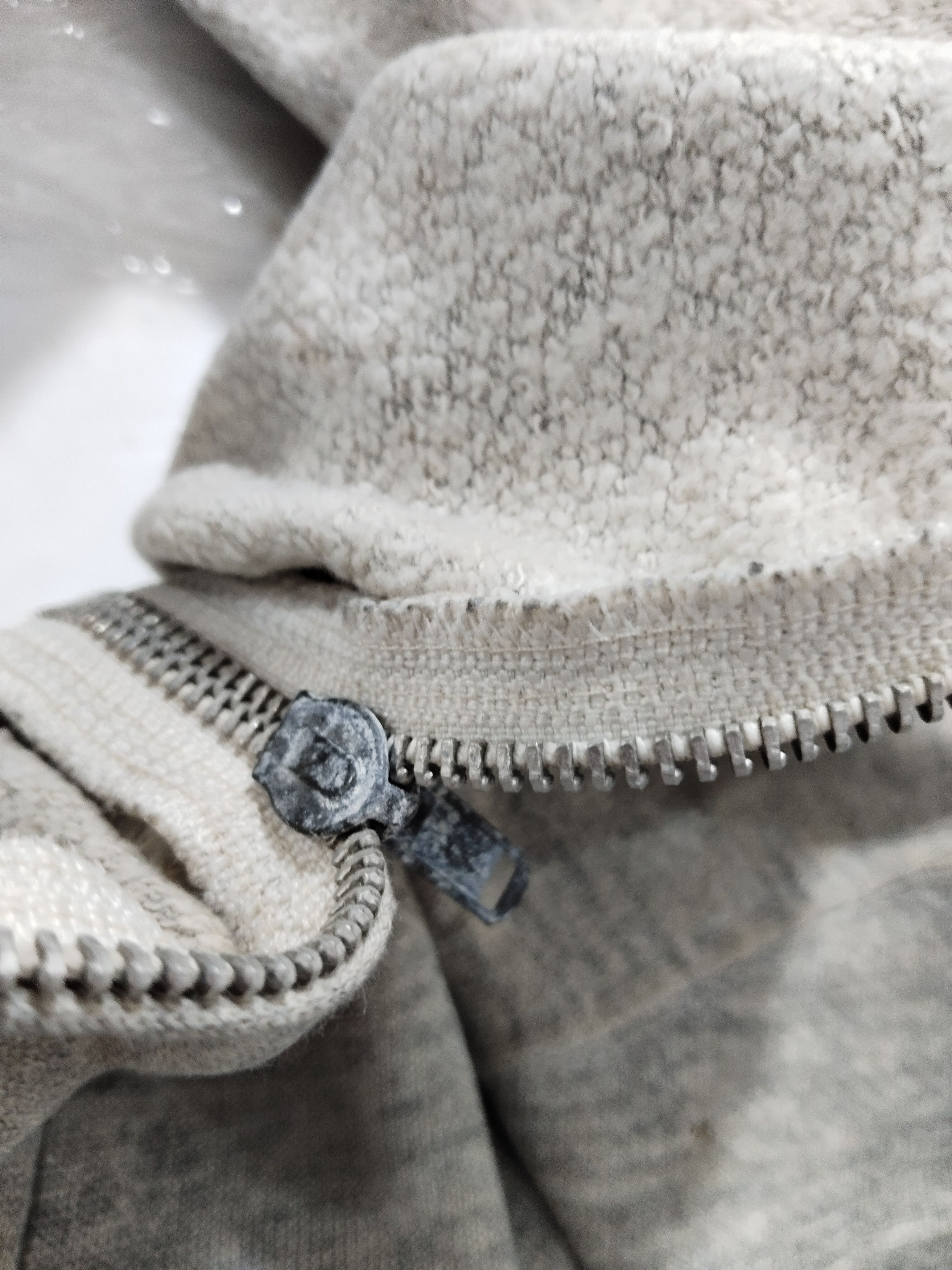 Vintage Vintage 80s Faded and Distressed Kurt Cobain Style Sweater Size US L / EU 52-54 / 3 - 9 Thumbnail
