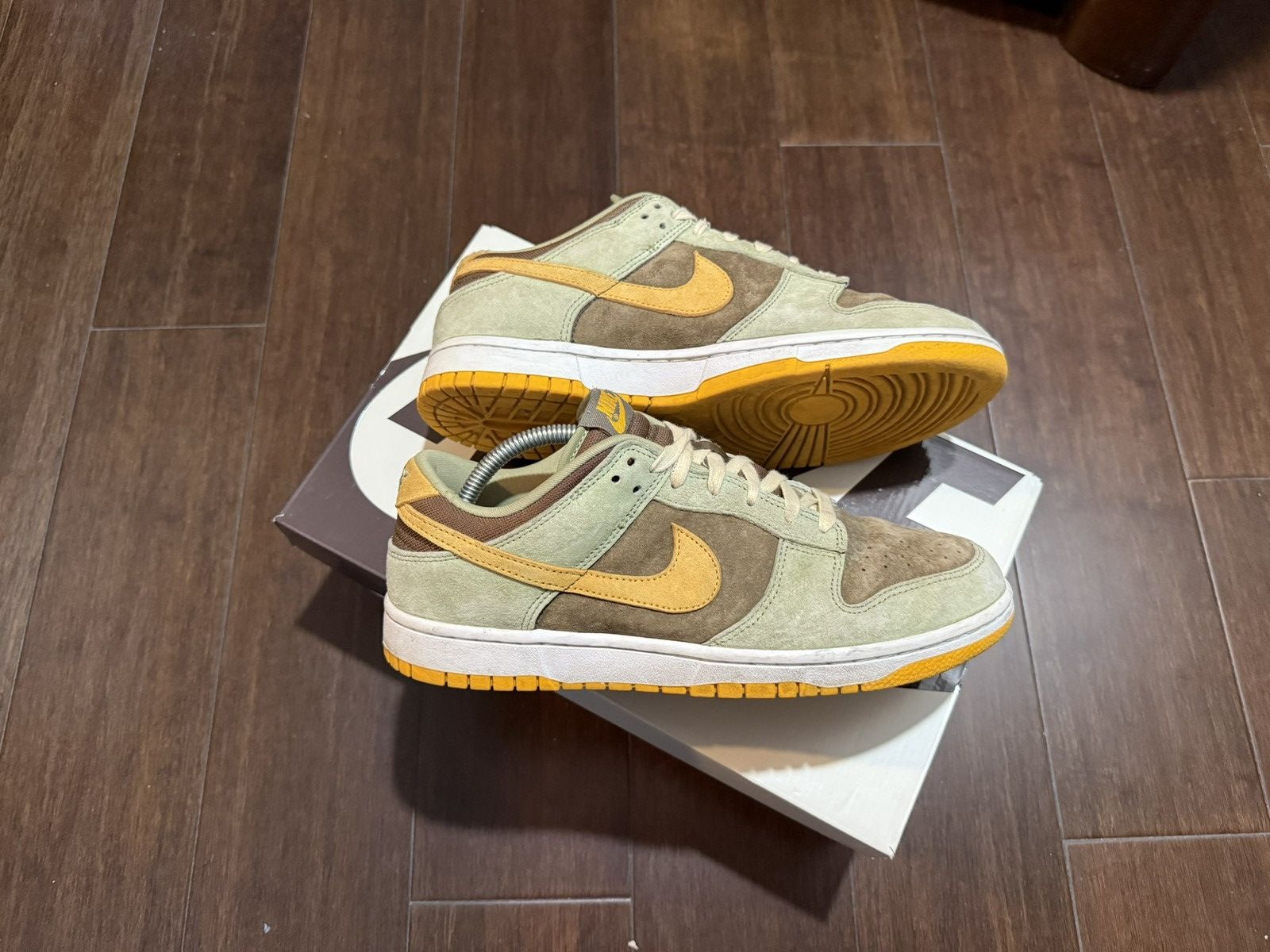 Nike Nike Dunk Low Dusty Olive Size US 9 / EU 42 - 2 Thumbnail