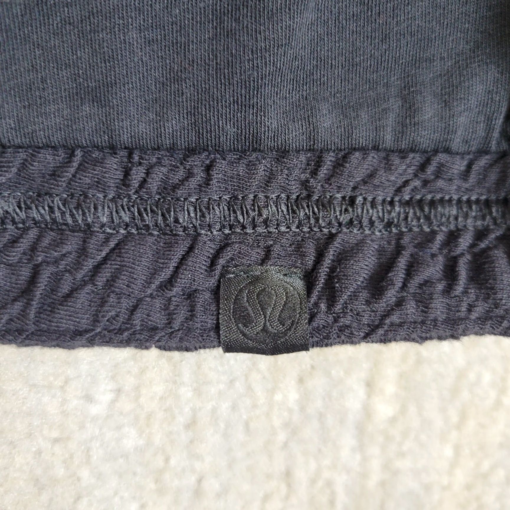 Lululemon Lululemon Rippled Full Zip Jacket Womens 8 Black Heavyweight Textured Cotton Blend Full Zip Casual Womens 8 Black Jacket Size M / US 6-8 / IT 42-44 - 7 Thumbnail