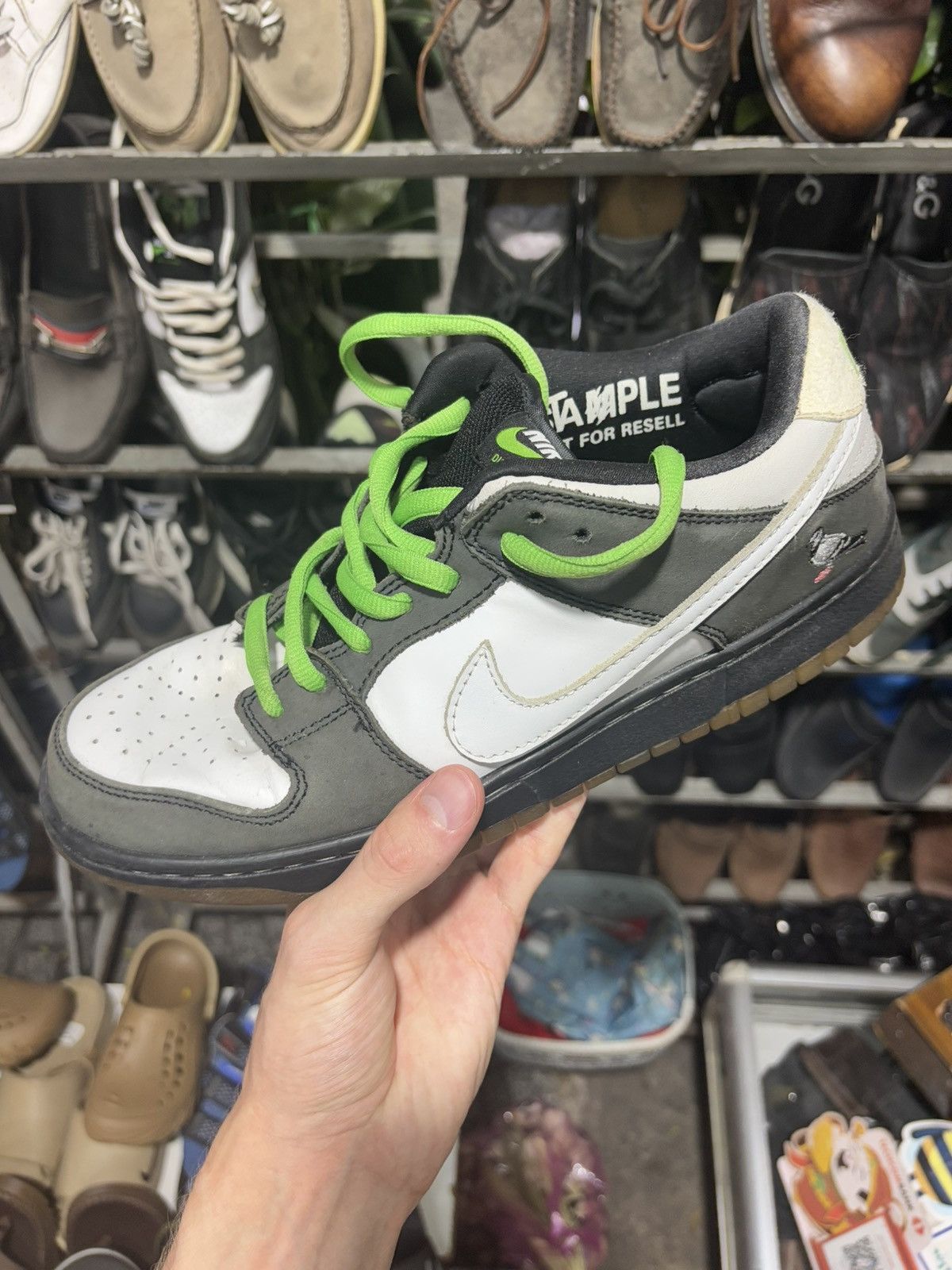 Nike × Staple Nike SB x Staple Dunk Low Panda Pigeon Size US 10 / EU 43 - 1 Thumbnail