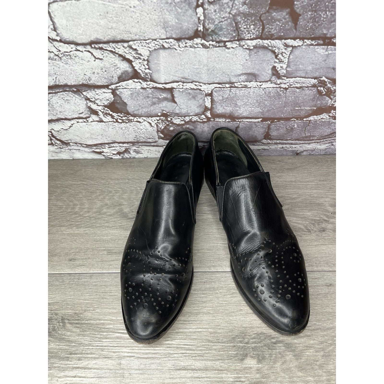 Big John Joan & David Handmade in Italy Black Leather Wingtip Heel Ox Size US 9.5 / IT 39.5 - 1 Thumbnail