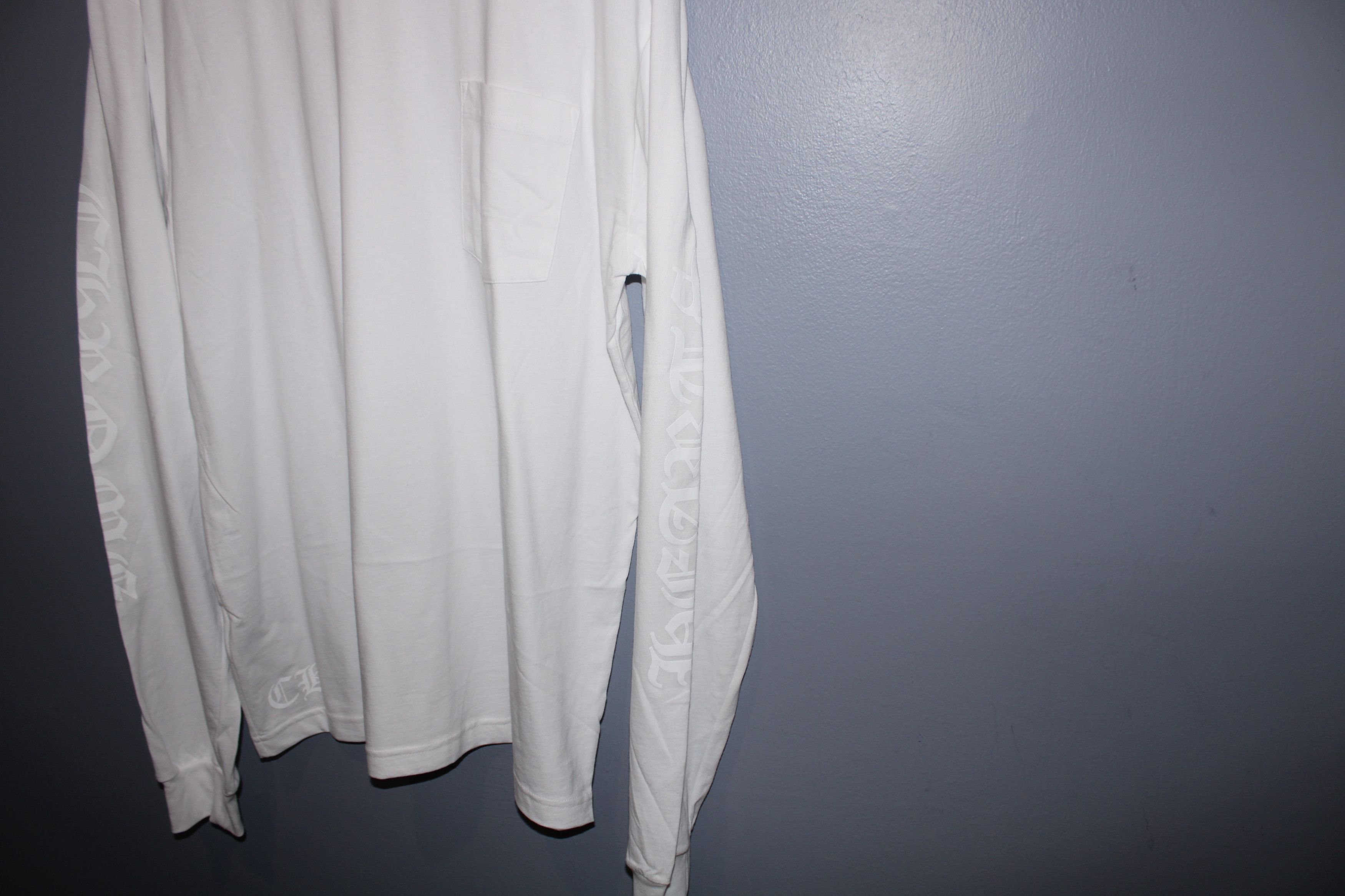 Chrome Hearts CHROME HEARTS WHITE NECK LOGO LONG SLEEVE Size US L / EU 52-54 / 3 - 4 Thumbnail