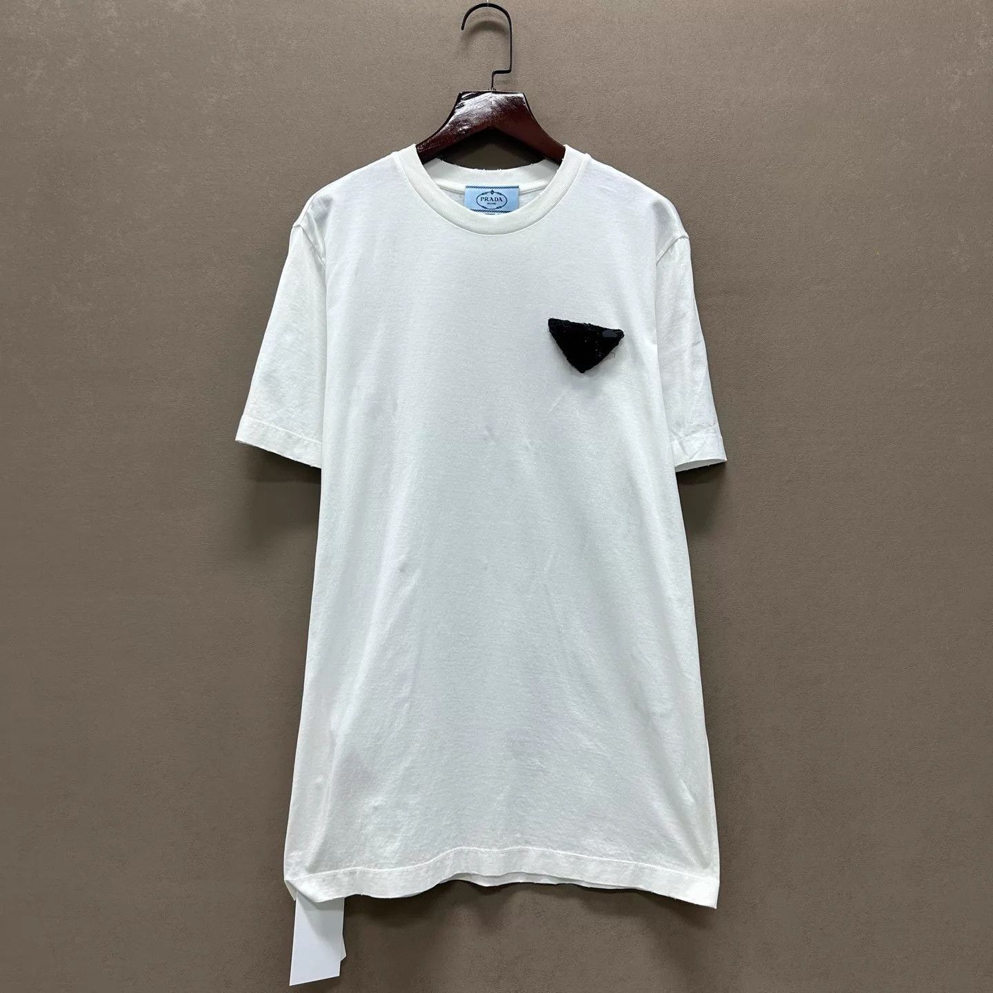 Prada White Short Sleeve T-Shirt with Black Triangle Detail Size US XS / EU 42 / 0 - 1 Thumbnail