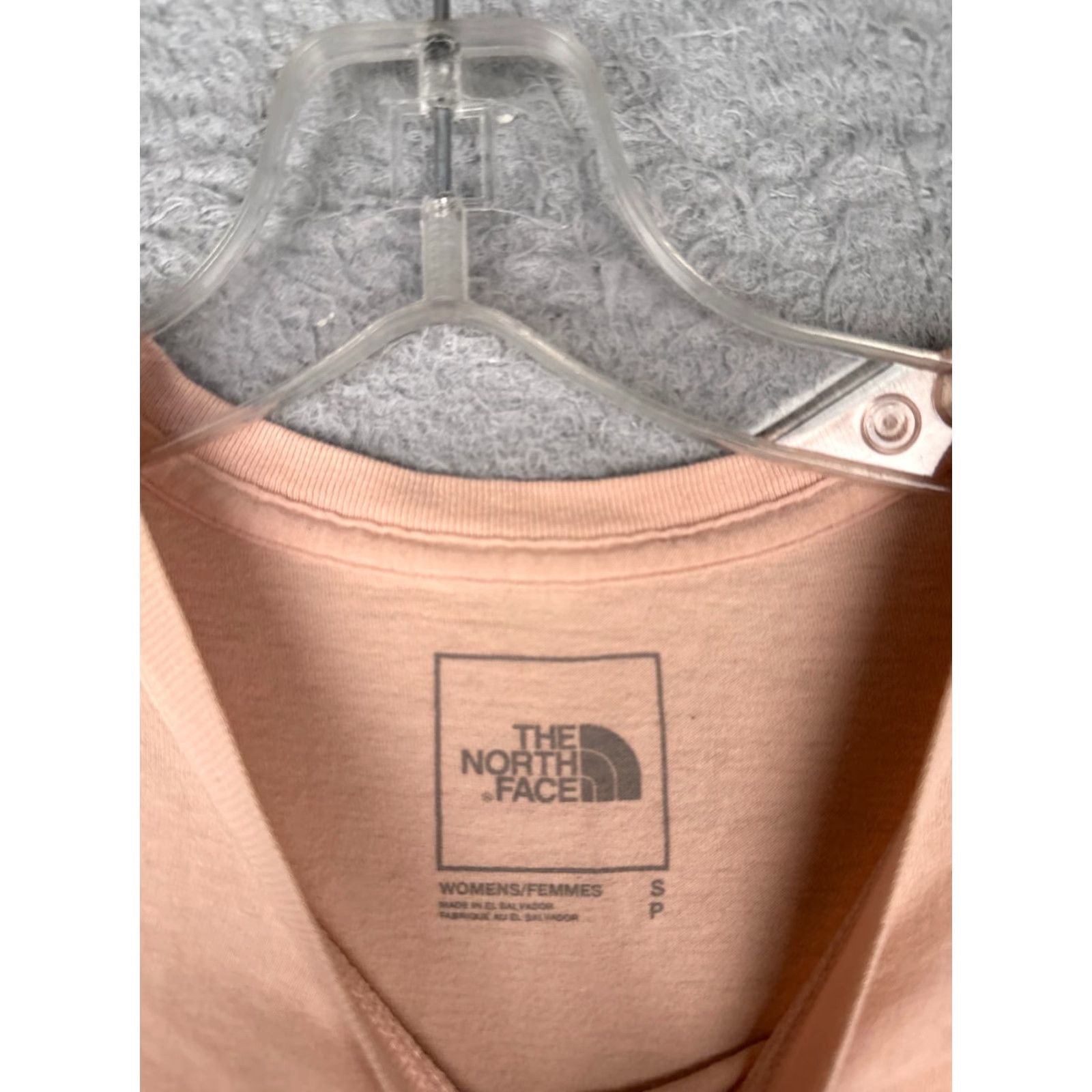 The North Face VINTAGE The North Face Shirt Women S Pink Short Sleeve Crew Neck 100% Cotton READ Size S / US 4 / IT 40 - 7 Thumbnail