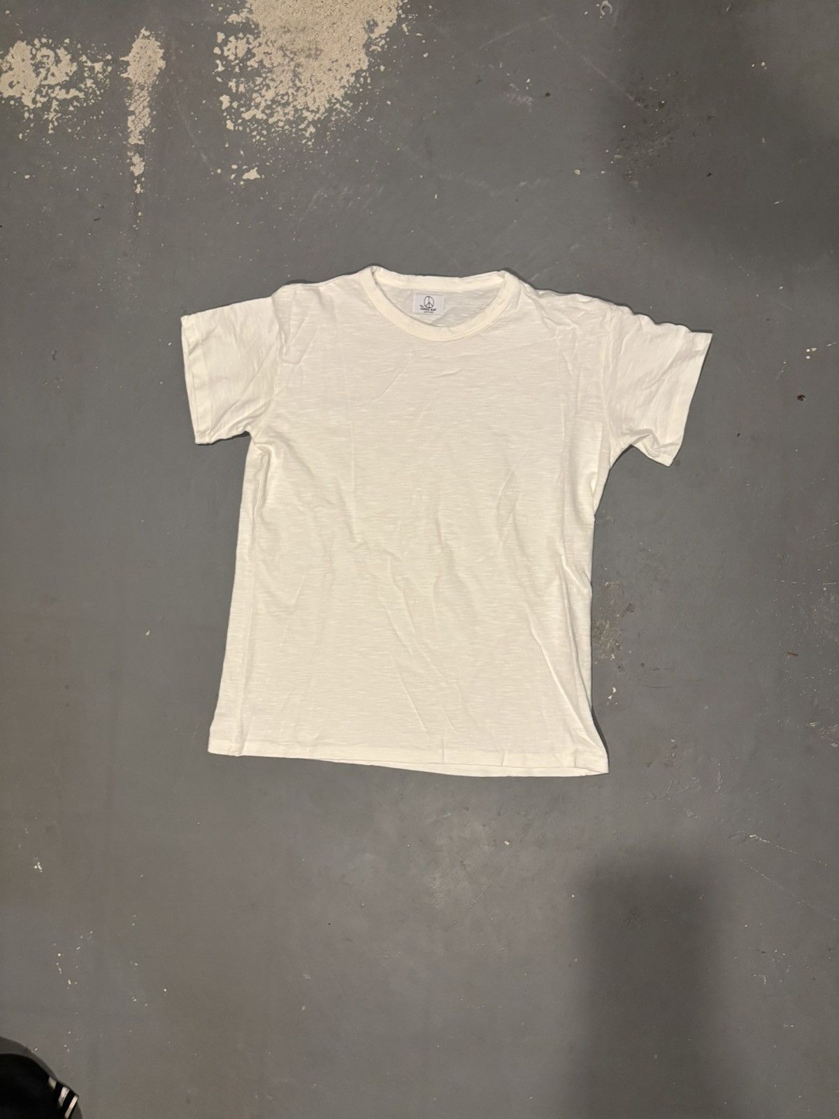 The hidden rivet circadian tee-HC