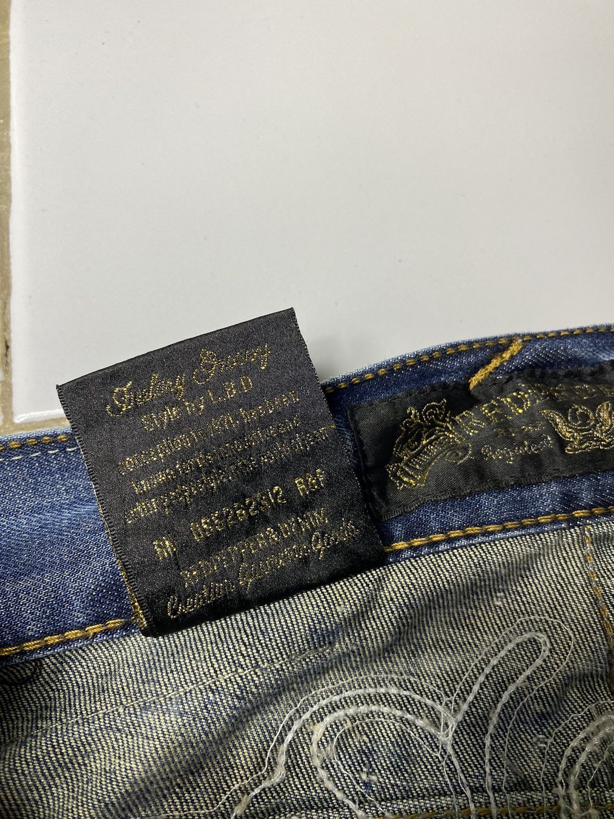 If Six Was Nine Red Papper Skull Flared Jeans Size US 32 / EU 48 - 11 Thumbnail
