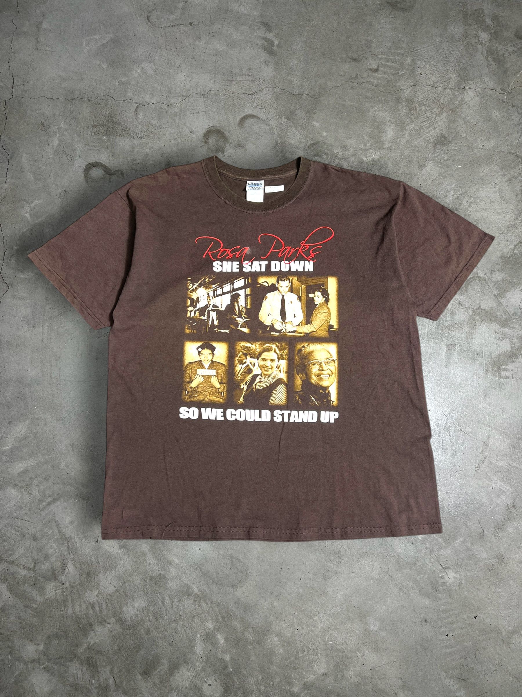 Vintage Vintage Rosa Parks American Activist Photo Tee (XL) GTME487 Size US XL / EU 56 / 4 - 1 Thumbnail