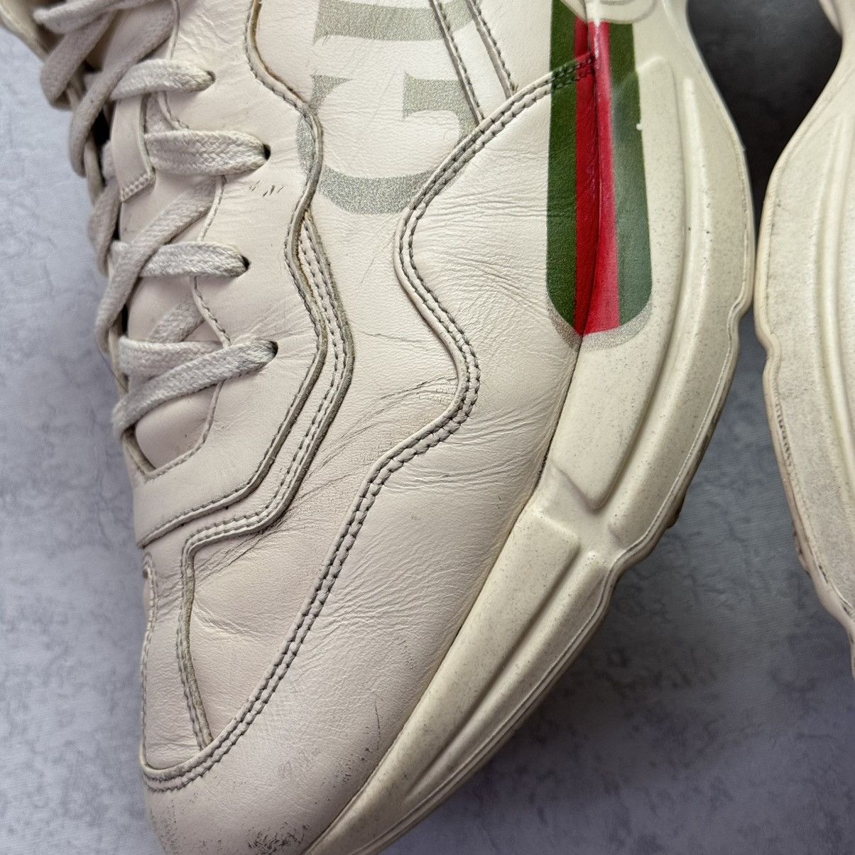 Gucci Gucci Rhyton Logo Leather Sneaker Size 12.5 Size US 12.5 / EU 45-46 - 14 Thumbnail