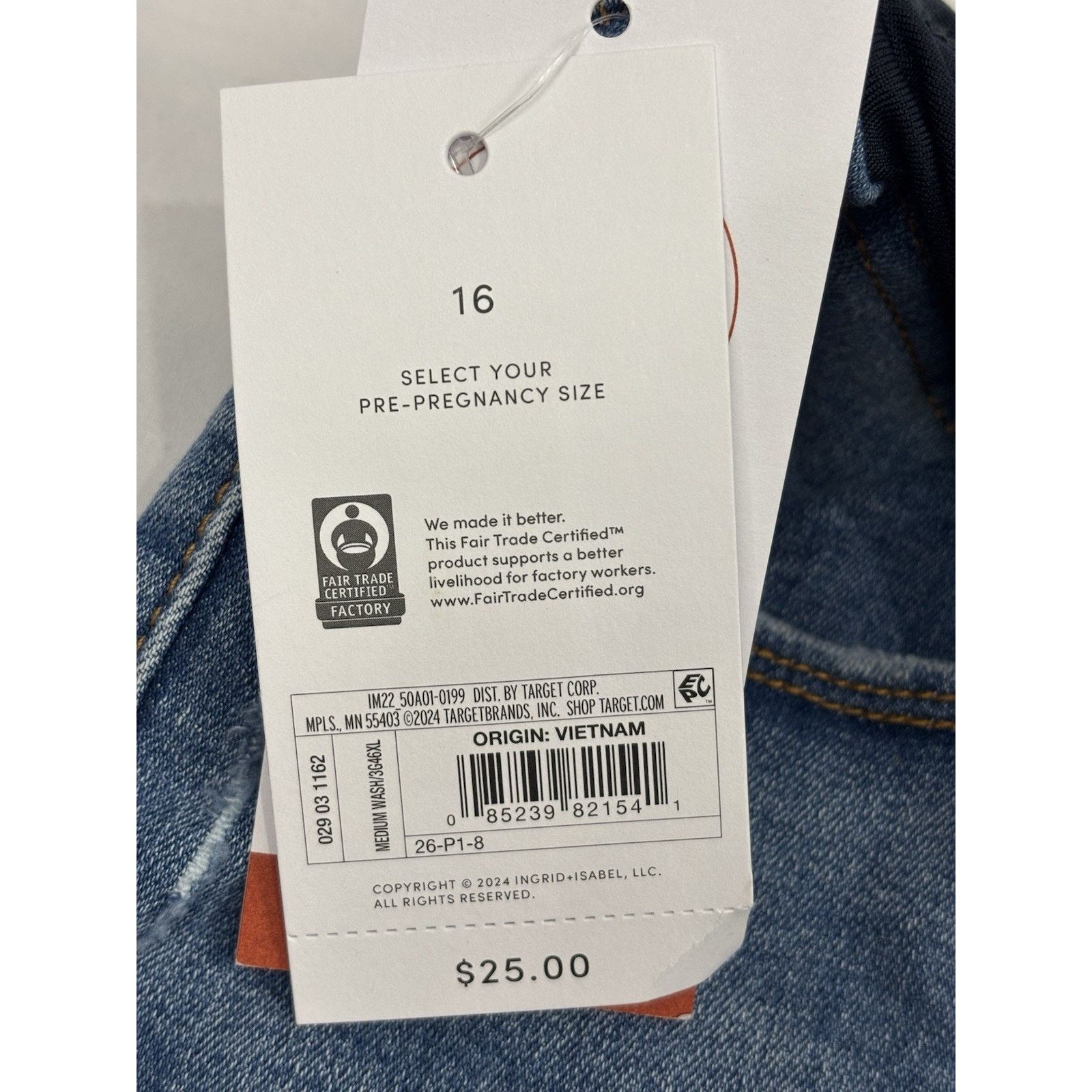 Target Basics Ingrid & Isabel Maternity 16 Panel Denim Jean Shorts Light Size 38" / US 16 / IT 52 - 4 Thumbnail