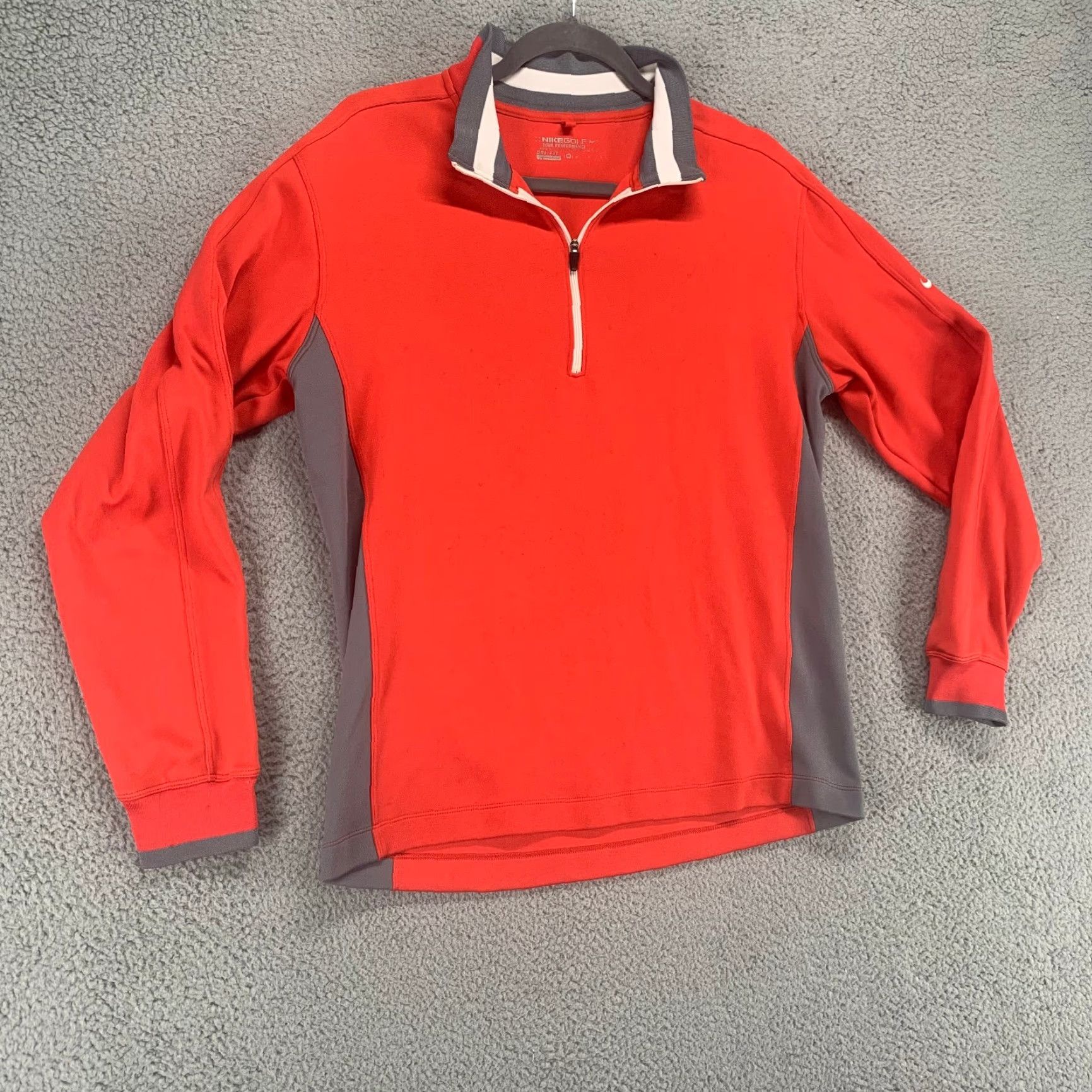Nike Nike Jacket Womens Medium Red Golf Tour Performance Long Sleeve Quarter Zip Size M / US 6-8 / IT 42-44 - 2 Thumbnail