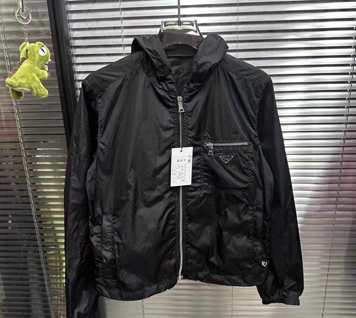 Prada Prada Nylon Jacket with Metal Triangle Logo. Size US XS / EU 42 / 0 - 1 Thumbnail