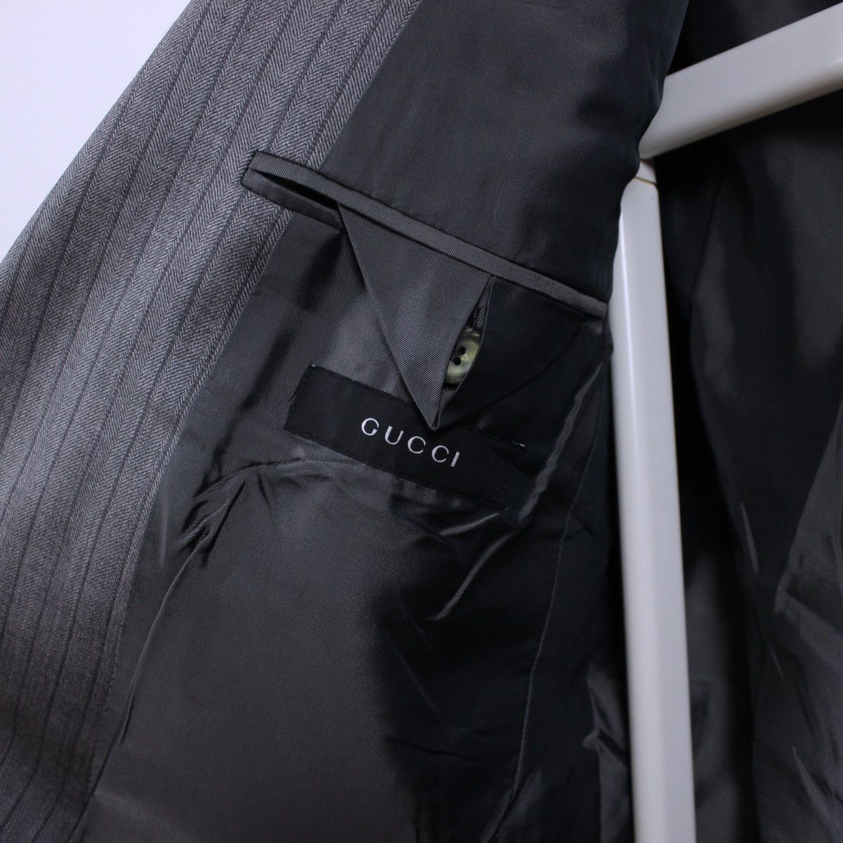 Gucci Gucci Pinstripe Blazer Size 40R - 6 Thumbnail