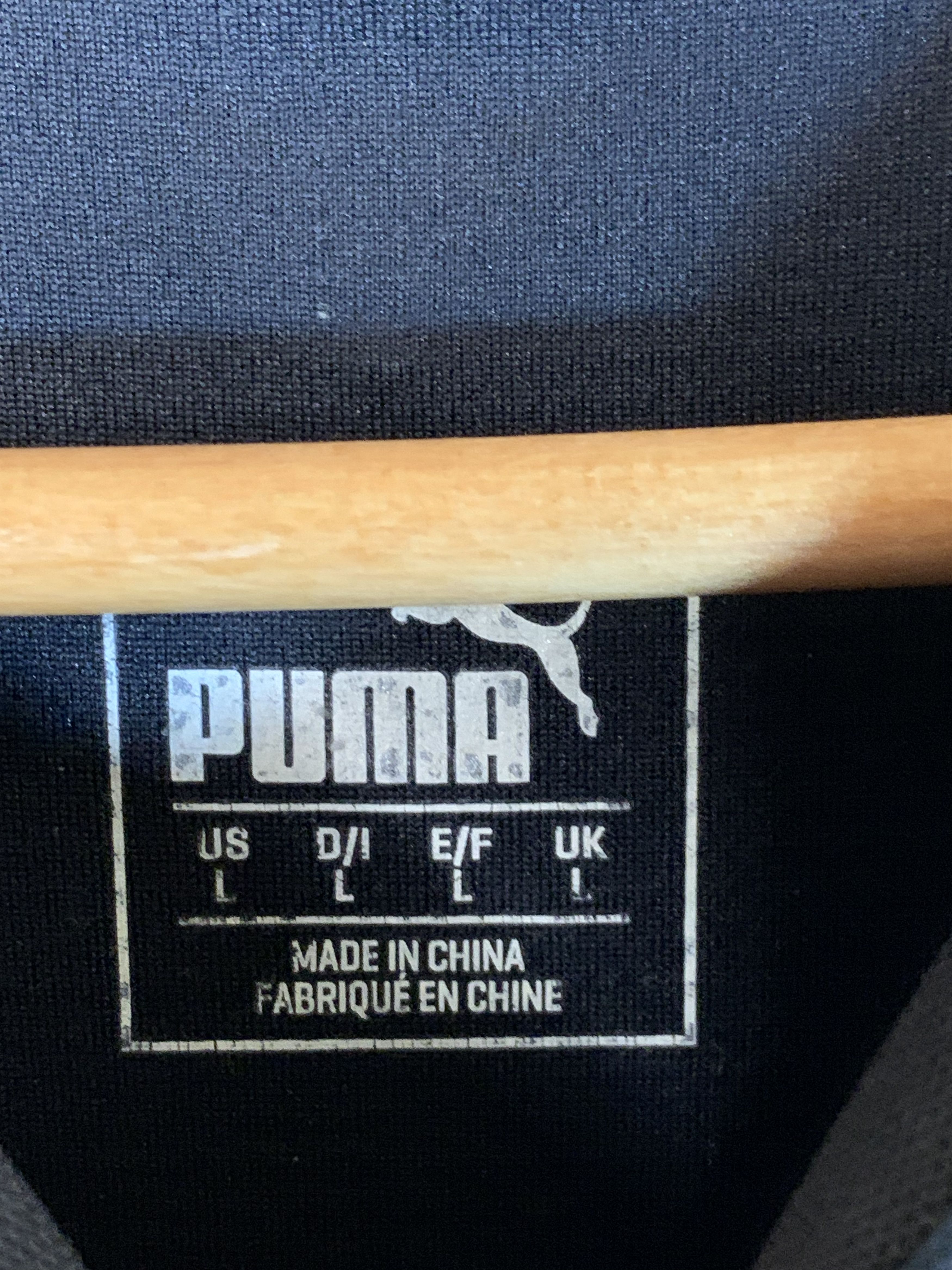 Puma *RARE* Arsenal Puma 2015-2016 Soccer Kit Football Jersey L Size US L / EU 52-54 / 3 - 9 Thumbnail