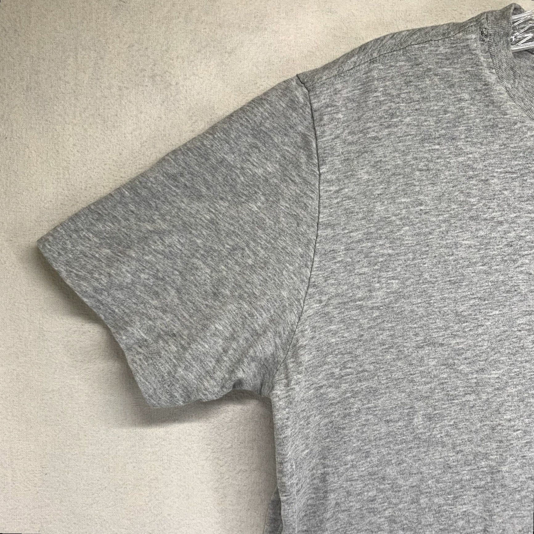 Vineyard Vines VINEYARD VINES Graphic T-Shirt Mens XS Faded Sunset Palms Gray Cotton Beach Preppy Size US XS / EU 42 / 0 - 7 Thumbnail