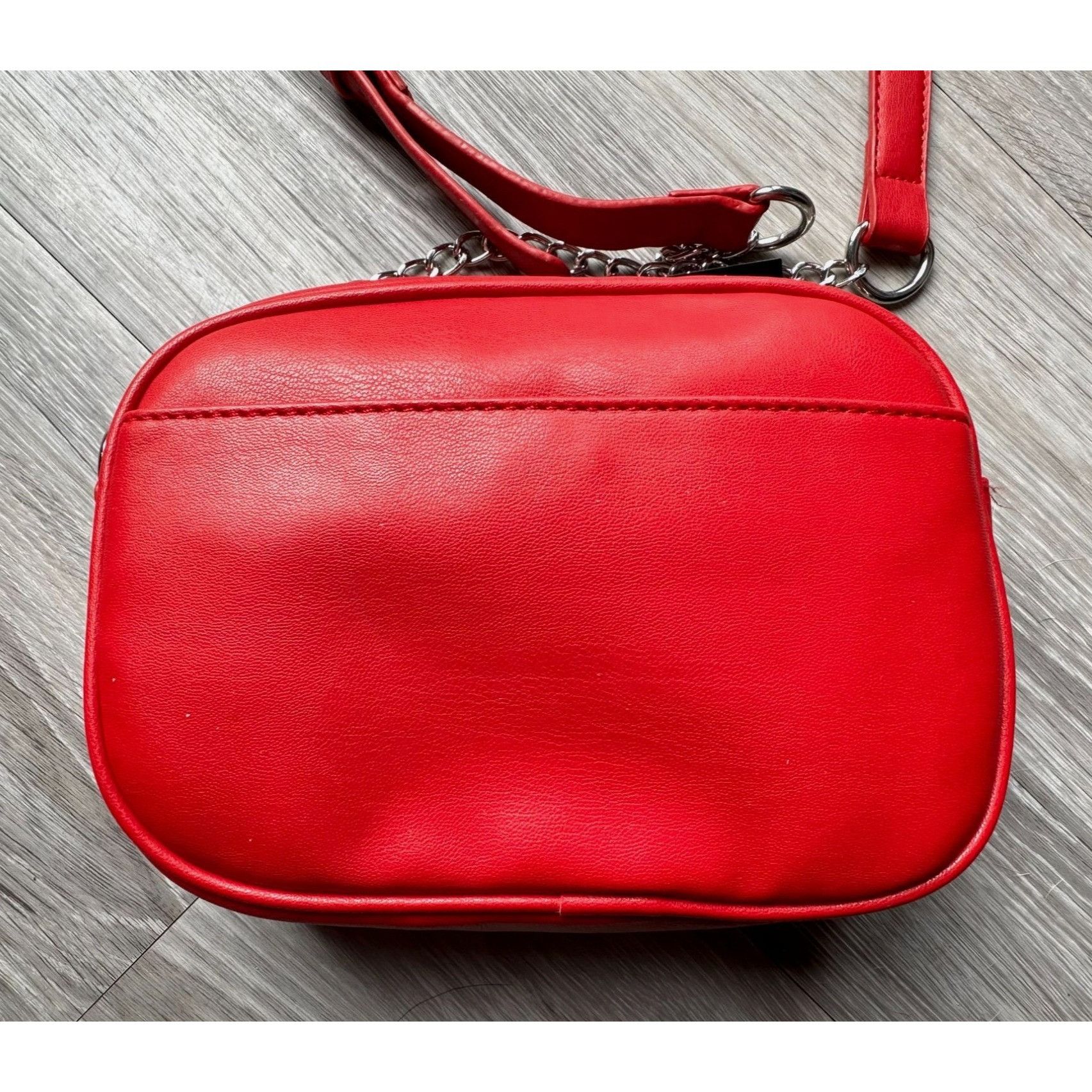 Badgley Mischka Cute & Fun Badgley Mishka Red Camera Crossbody Bag with Slip Size ONE SIZE - 7 Thumbnail
