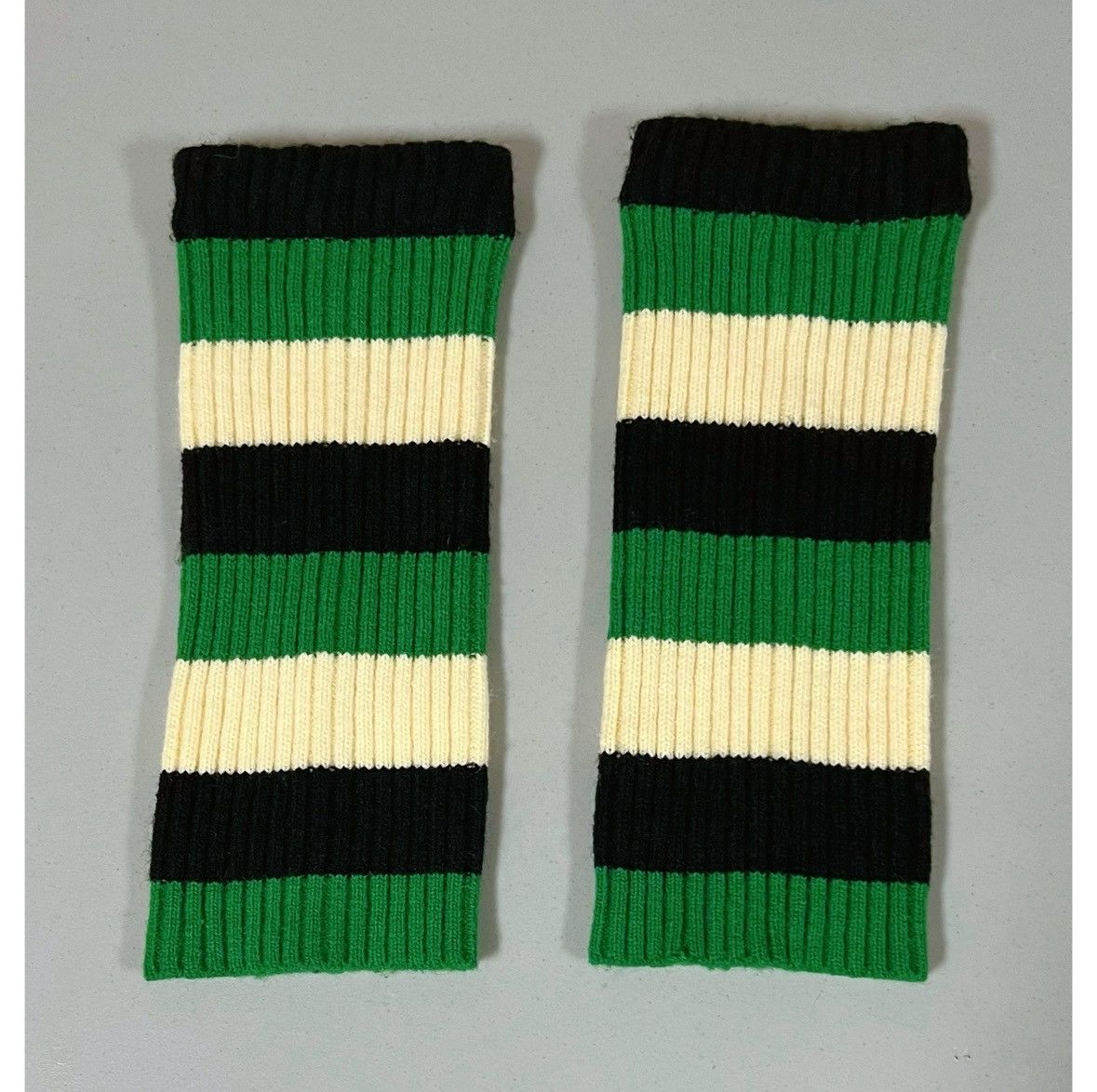 Vintage Green Black Tan Striped Knit Leg Warmers 💚🖤✨ #winter #knit Size ONE SIZE - 2 Thumbnail
