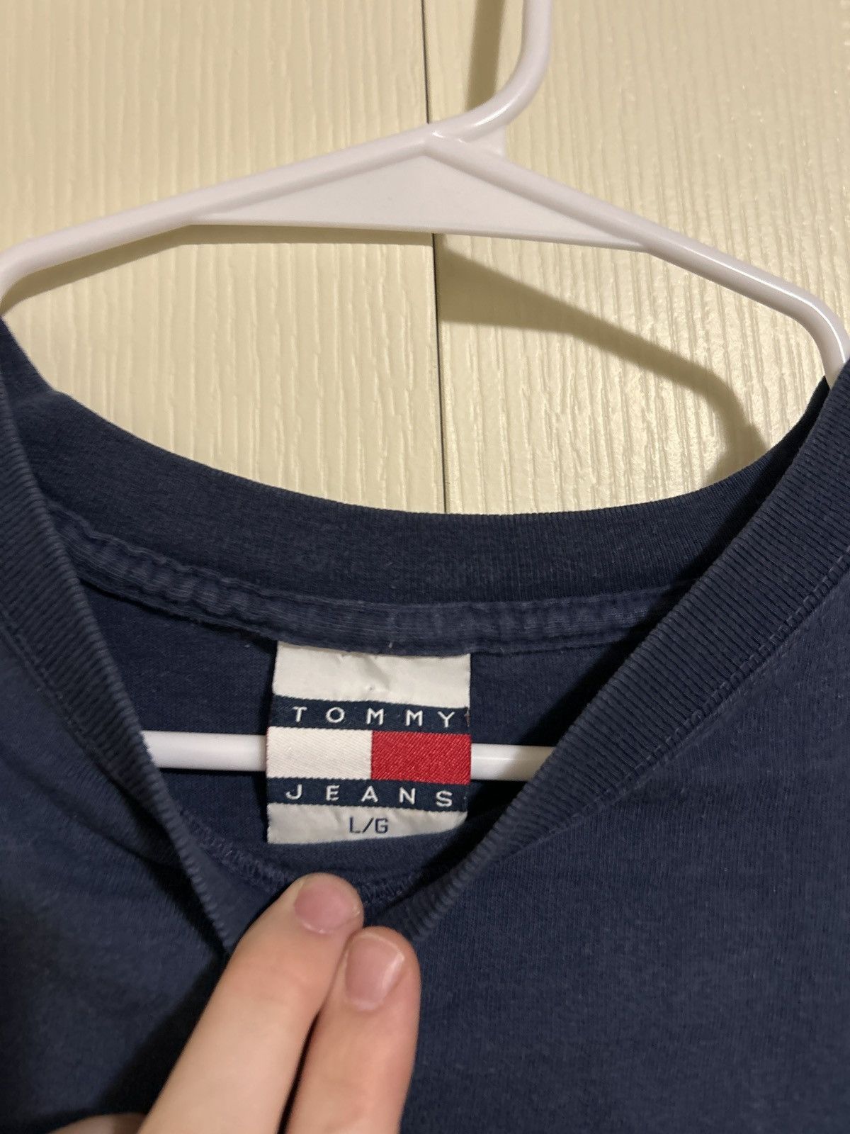Tommy Hilfiger × Vintage Vintage 90s Tommy Hilfiger t shirt Size US XL / EU 56 / 4 - 2 Thumbnail