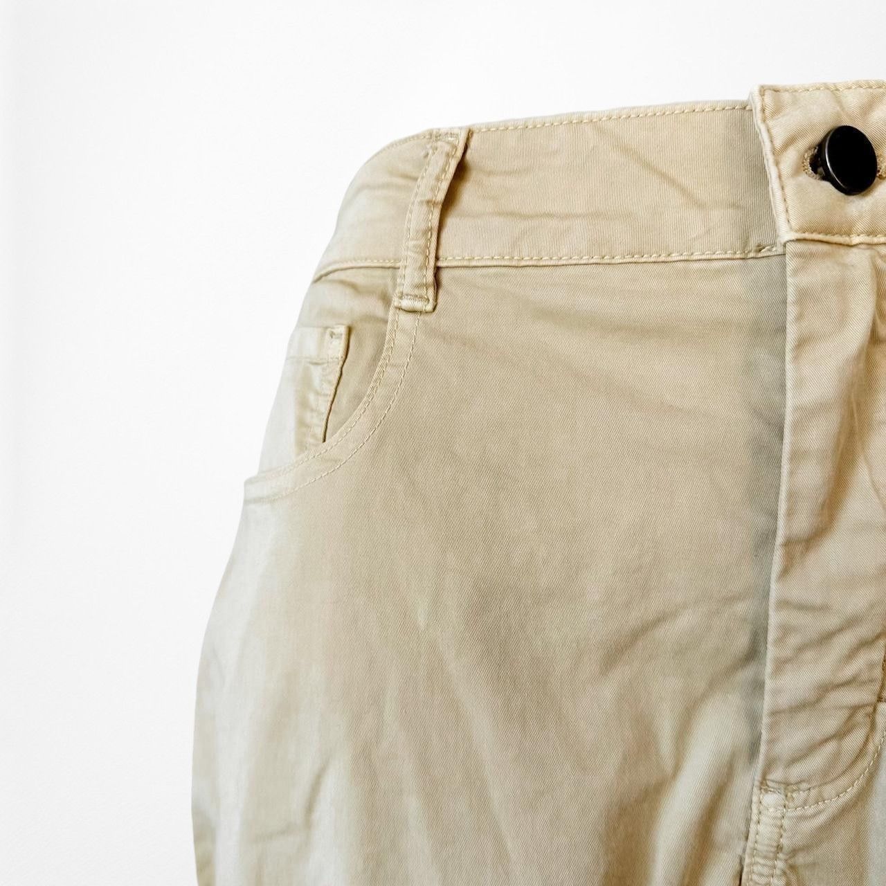 Mango Mango Yellow Casual Bermuda Shorts Size 32 Size US 32 / EU 48 - 4 Thumbnail