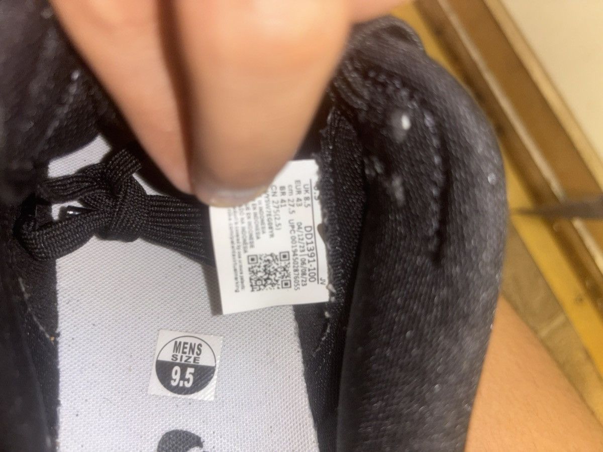 Nike Nike Panda Dunks Size US 9.5 / EU 42-43 - 4 Thumbnail