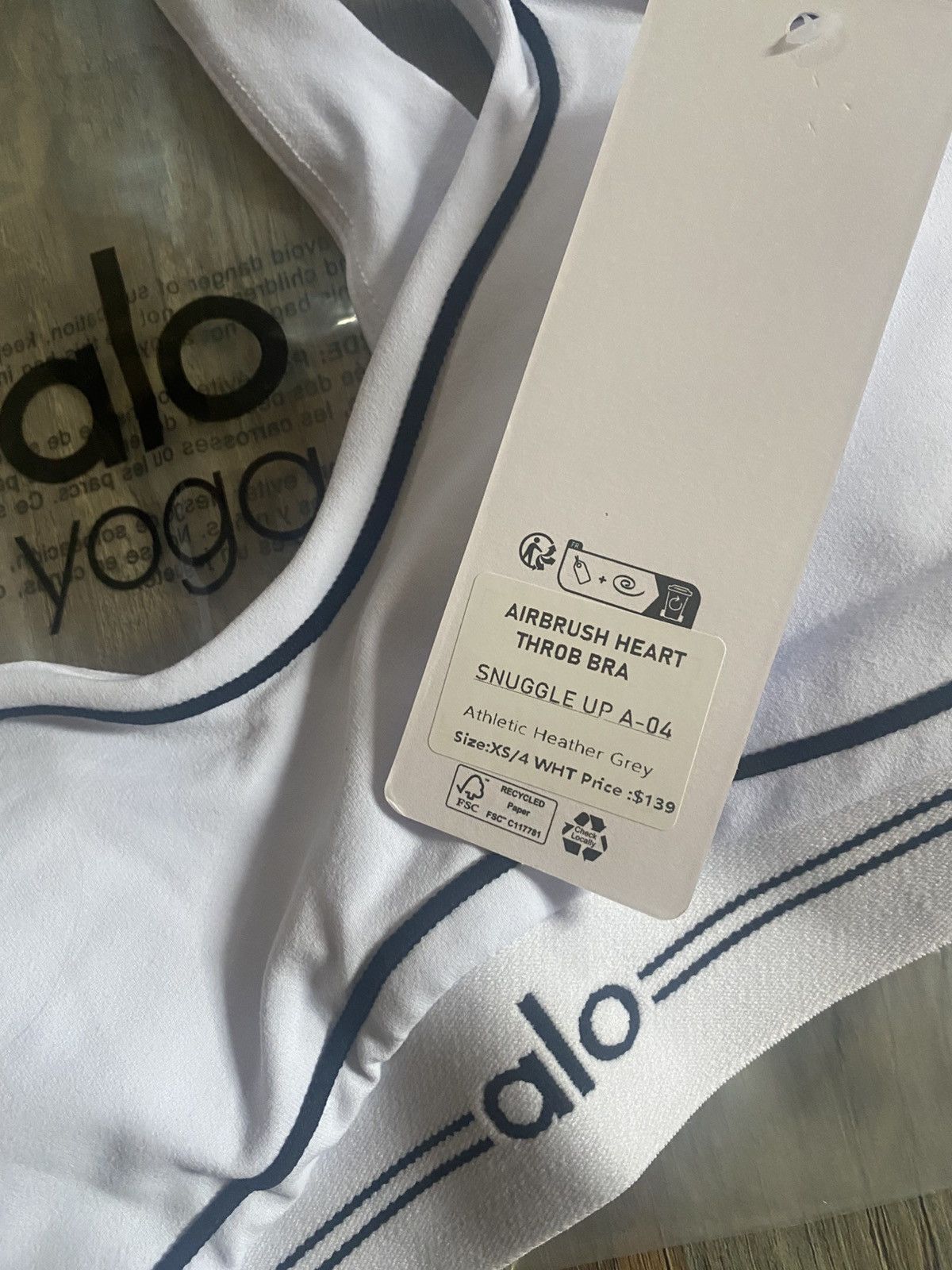 Alo Yoga White Alo set Size XS / US 0-2 / IT 36-38 - 3 Thumbnail