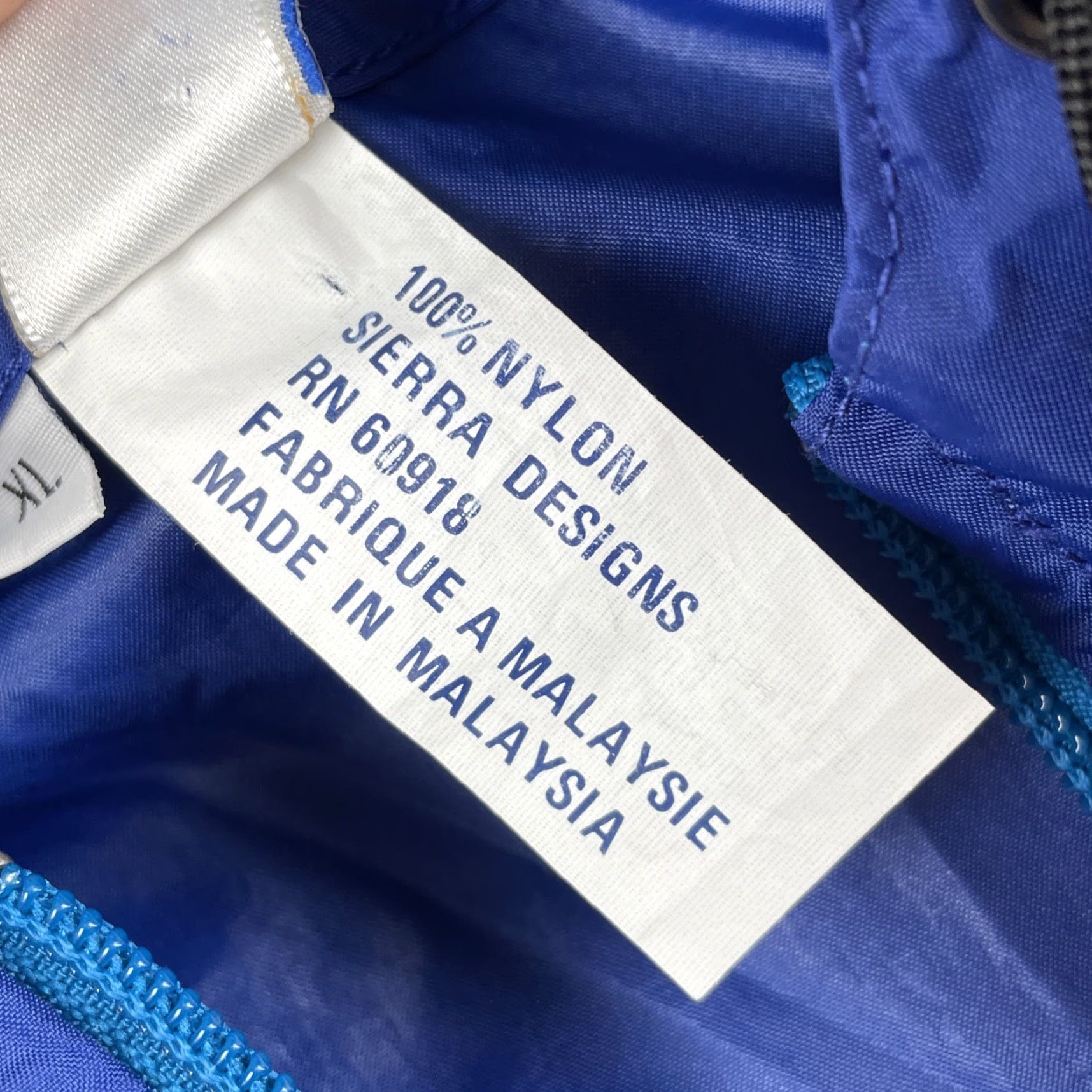 Sierra Designs VINTAGE Sierra Designs XL Blue Full Zip Hooded Windbreaker Jacket Packable Layer Mens Windbreaker 90s Outdoor Outdoor Windbreaker Size US XL / EU 56 / 4 - 3 Thumbnail