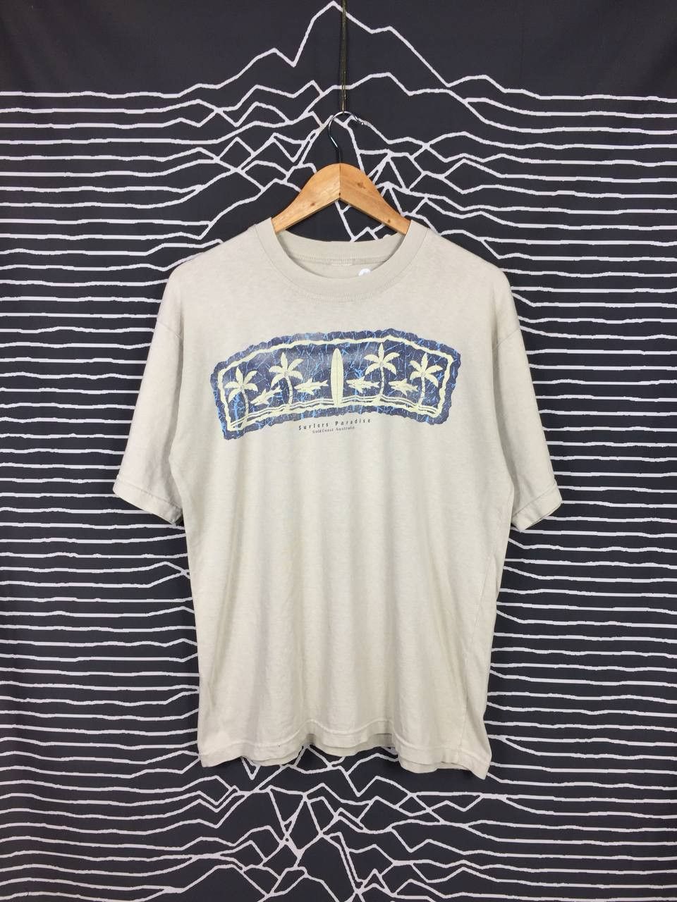 Vintage Vtg Surfers Paradise Gold Coast Australia Tee Size US L / EU 52-54 / 3 - 1 Thumbnail