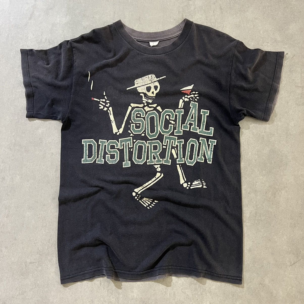 Band Tees × Vintage vintage social distortion tshirt Size US L / EU 52-54 / 3 - 1 Thumbnail
