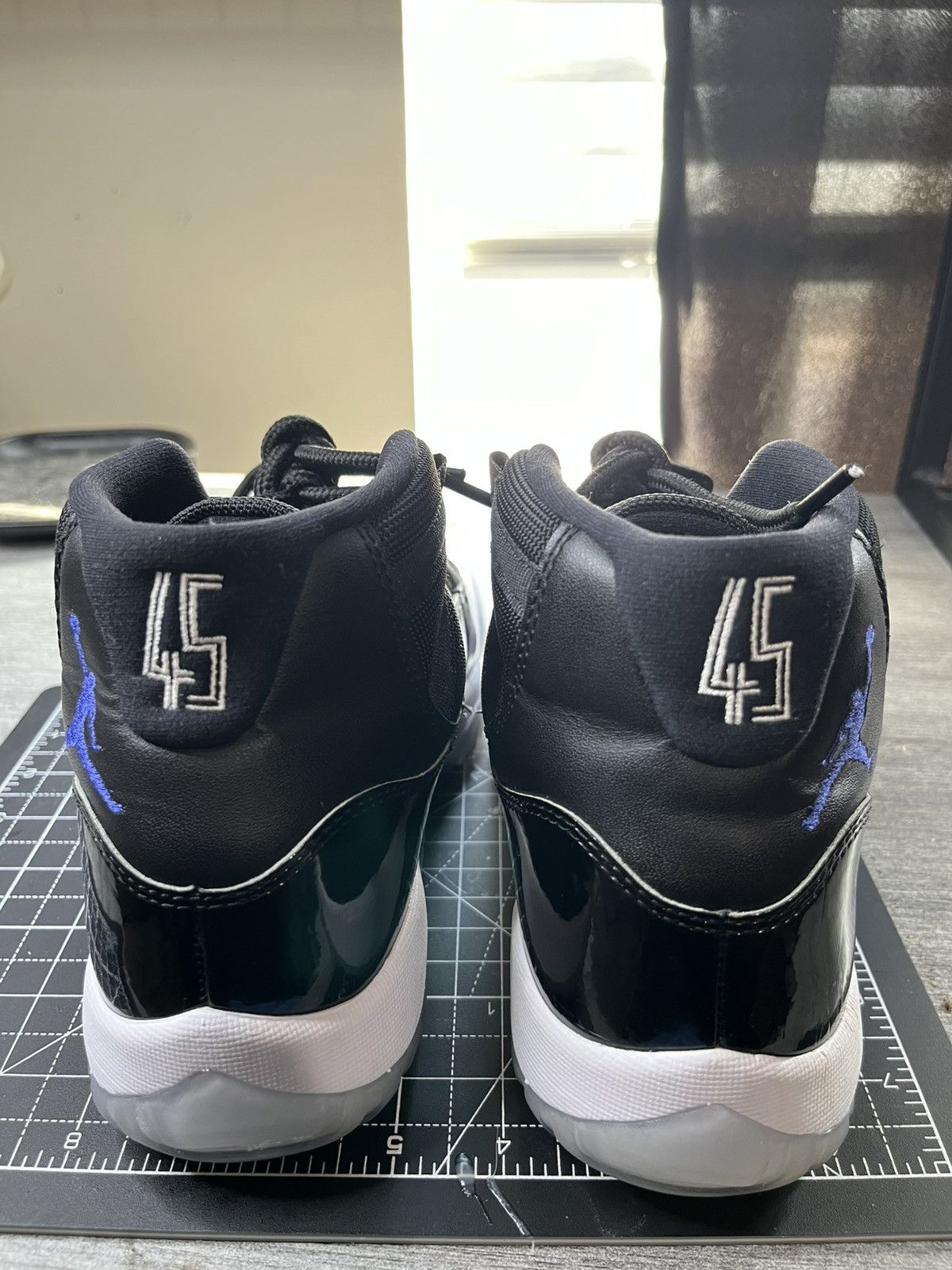 Jordan Brand Jordan 11 space jam Size US 7.5 / EU 40-41 - 4 Thumbnail