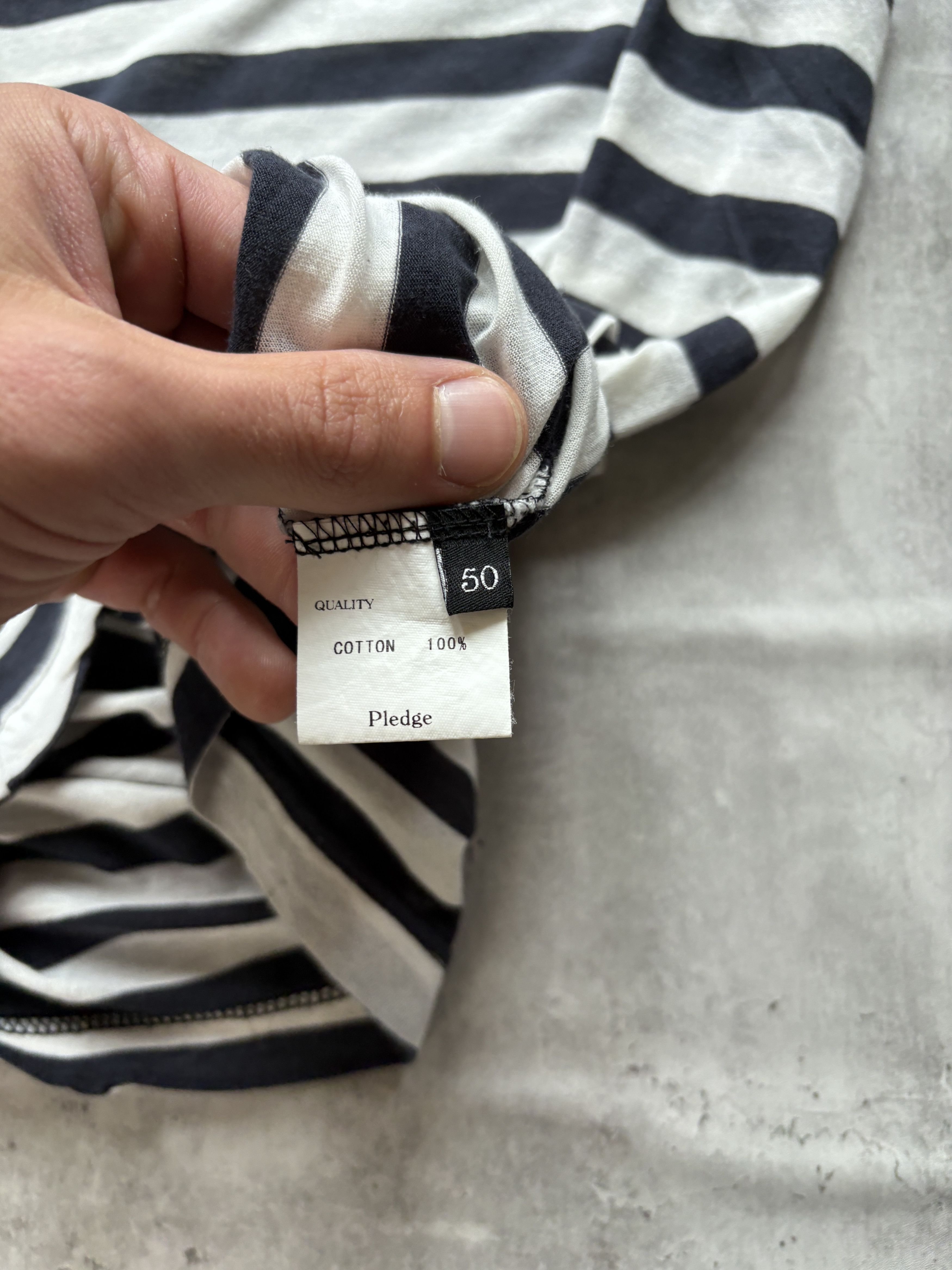Pledge Japanese Archive Pledge V-Neck T-shirt Size US M / EU 48-50 / 2 - 6 Thumbnail